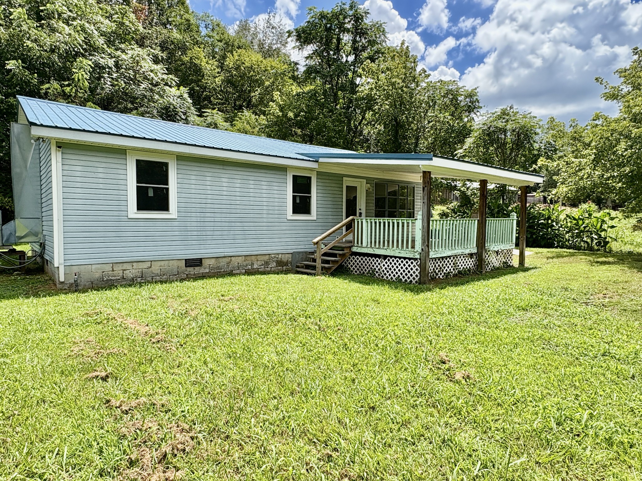 163 Longbranch Rd Property Photo 15