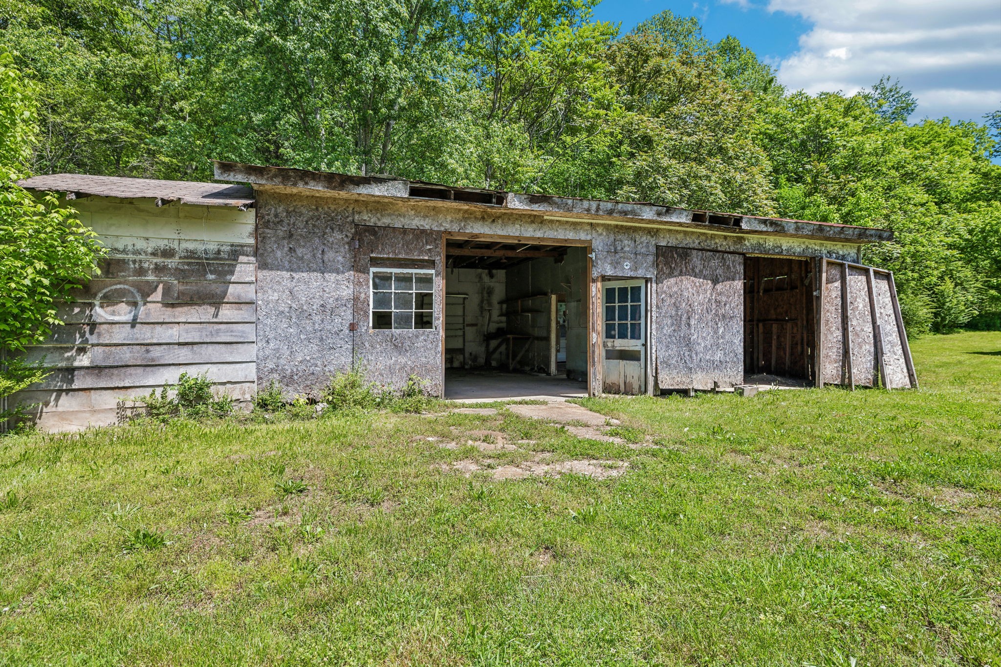 163 Longbranch Rd Property Photo 22