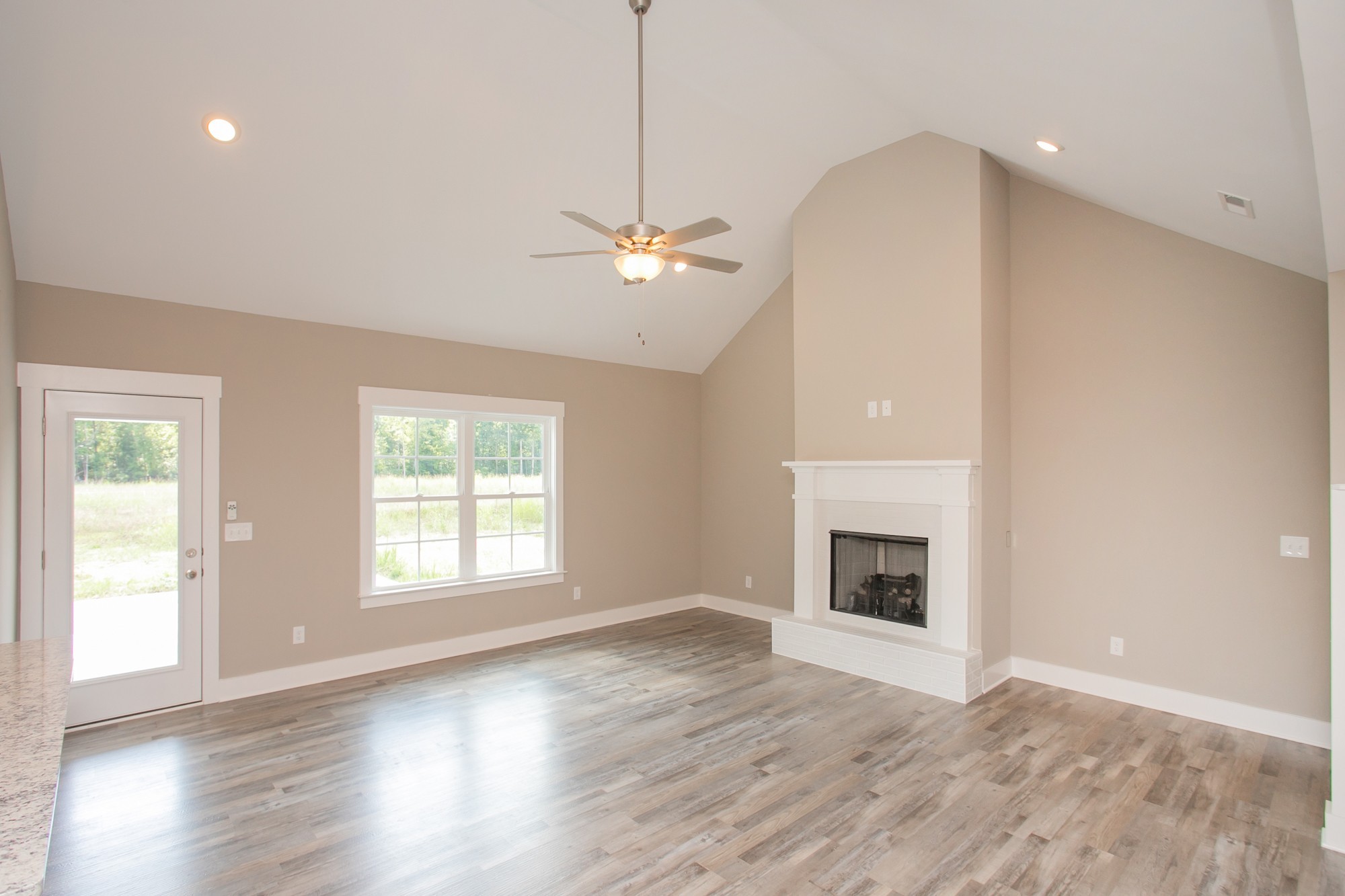 130 Brooklyn Avenue Property Photo 10