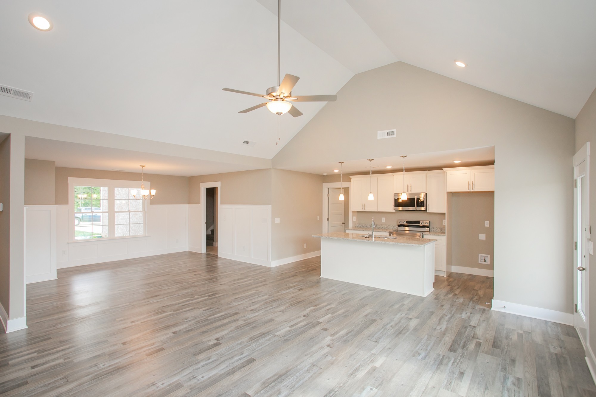 130 Brooklyn Avenue Property Photo 13