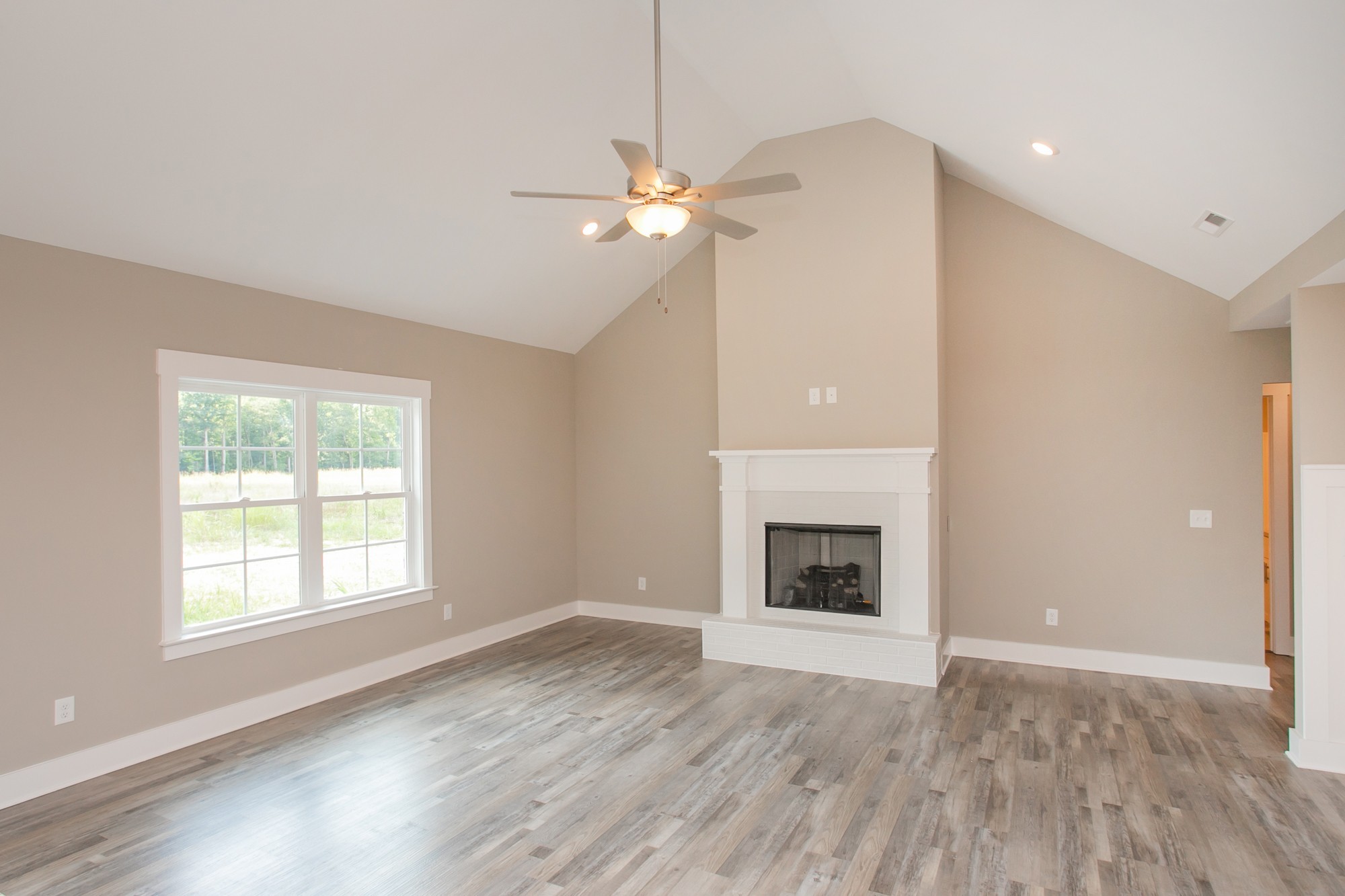 130 Brooklyn Avenue Property Photo 14