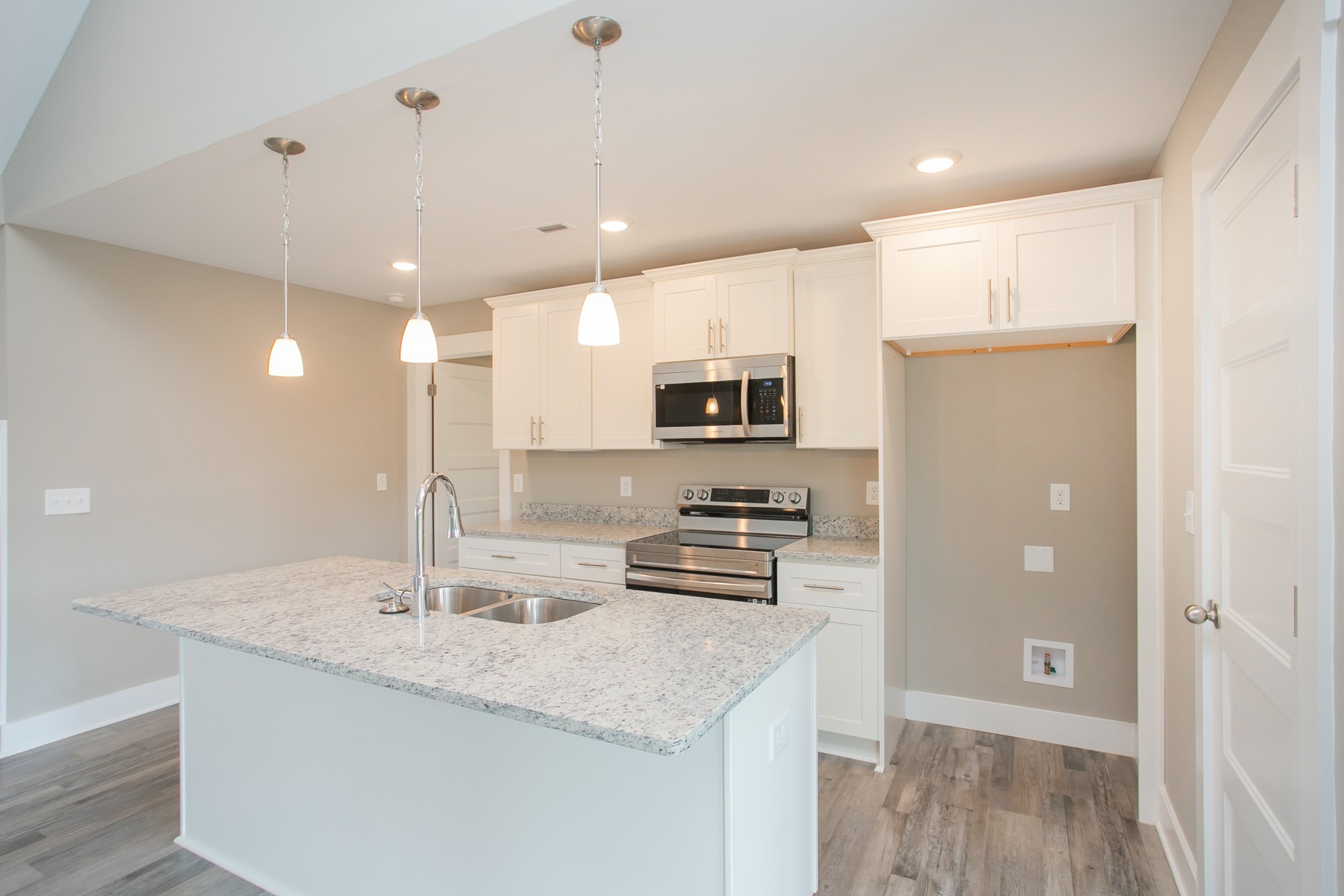 130 Brooklyn Avenue Property Photo 17