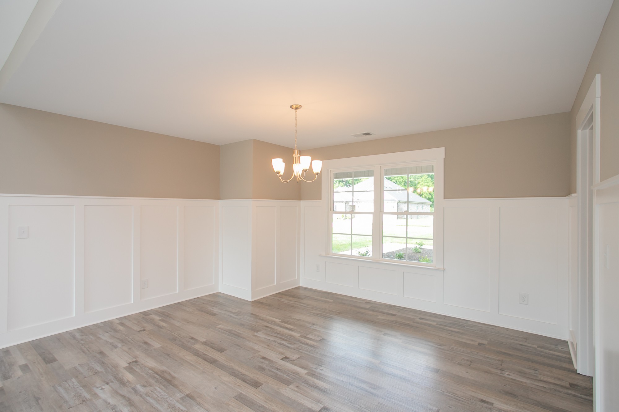 130 Brooklyn Avenue Property Photo 20