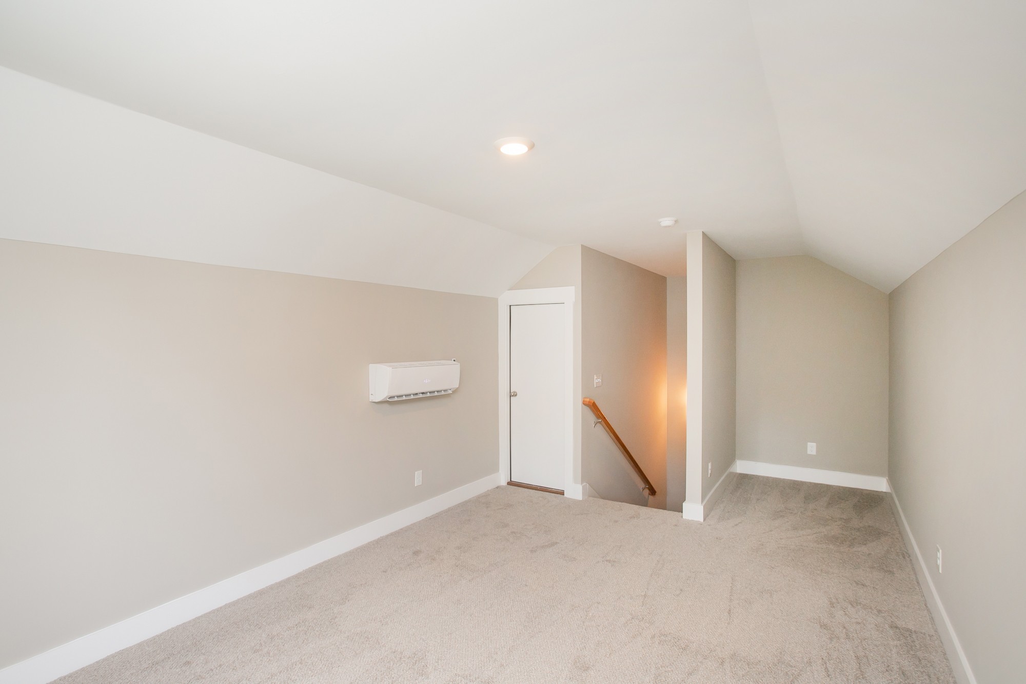 130 Brooklyn Avenue Property Photo 41
