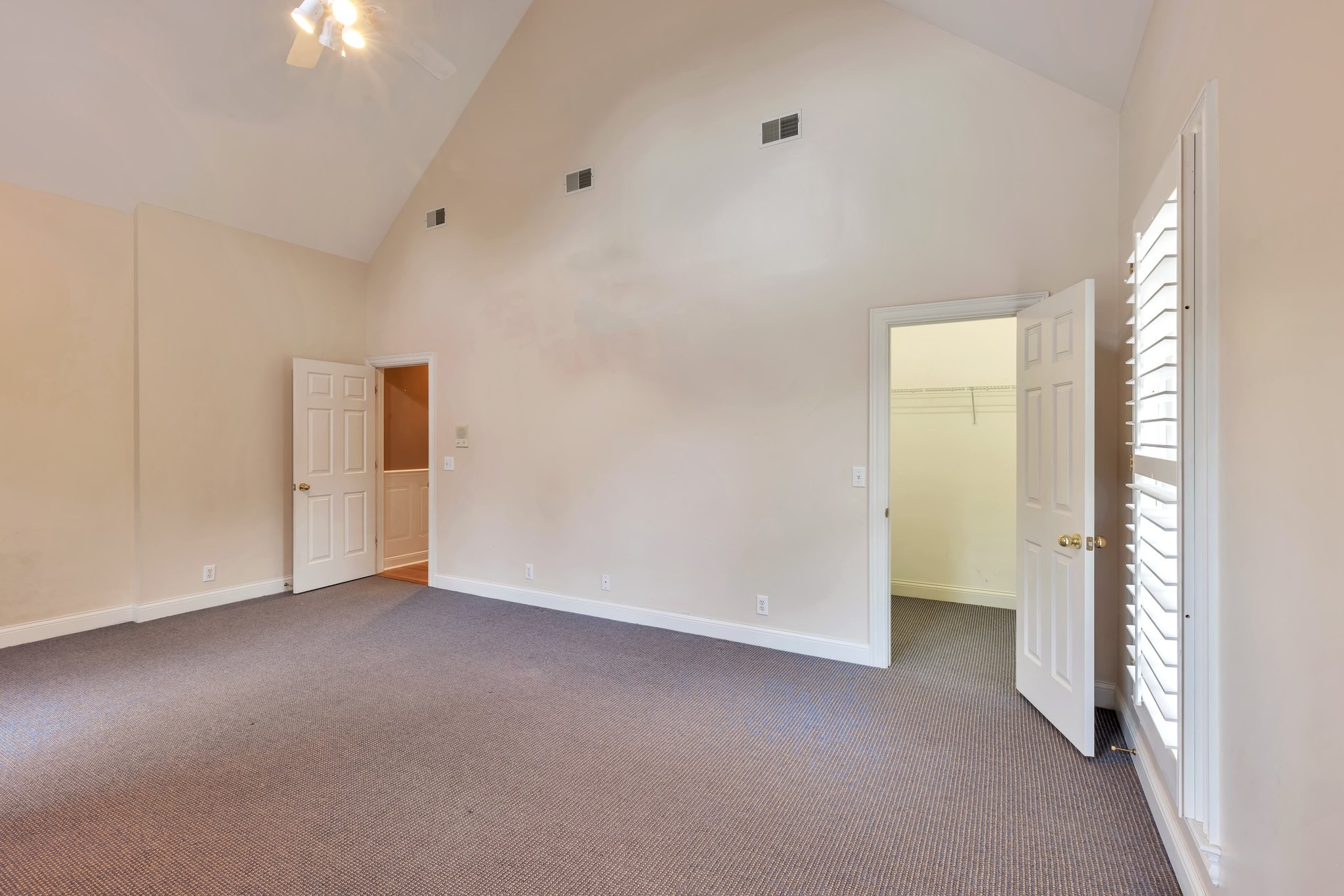 5468 Granny White Pike Property Photo 14