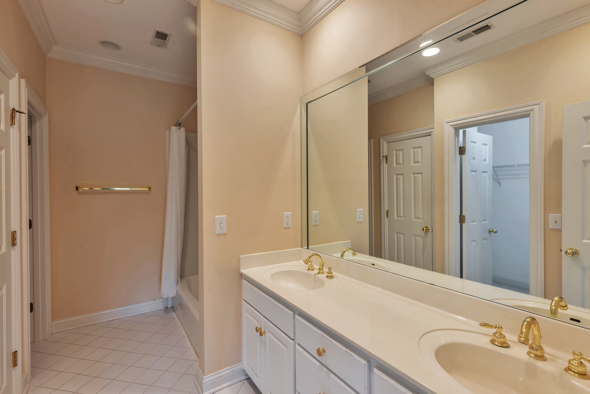 5468 Granny White Pike Property Photo 20