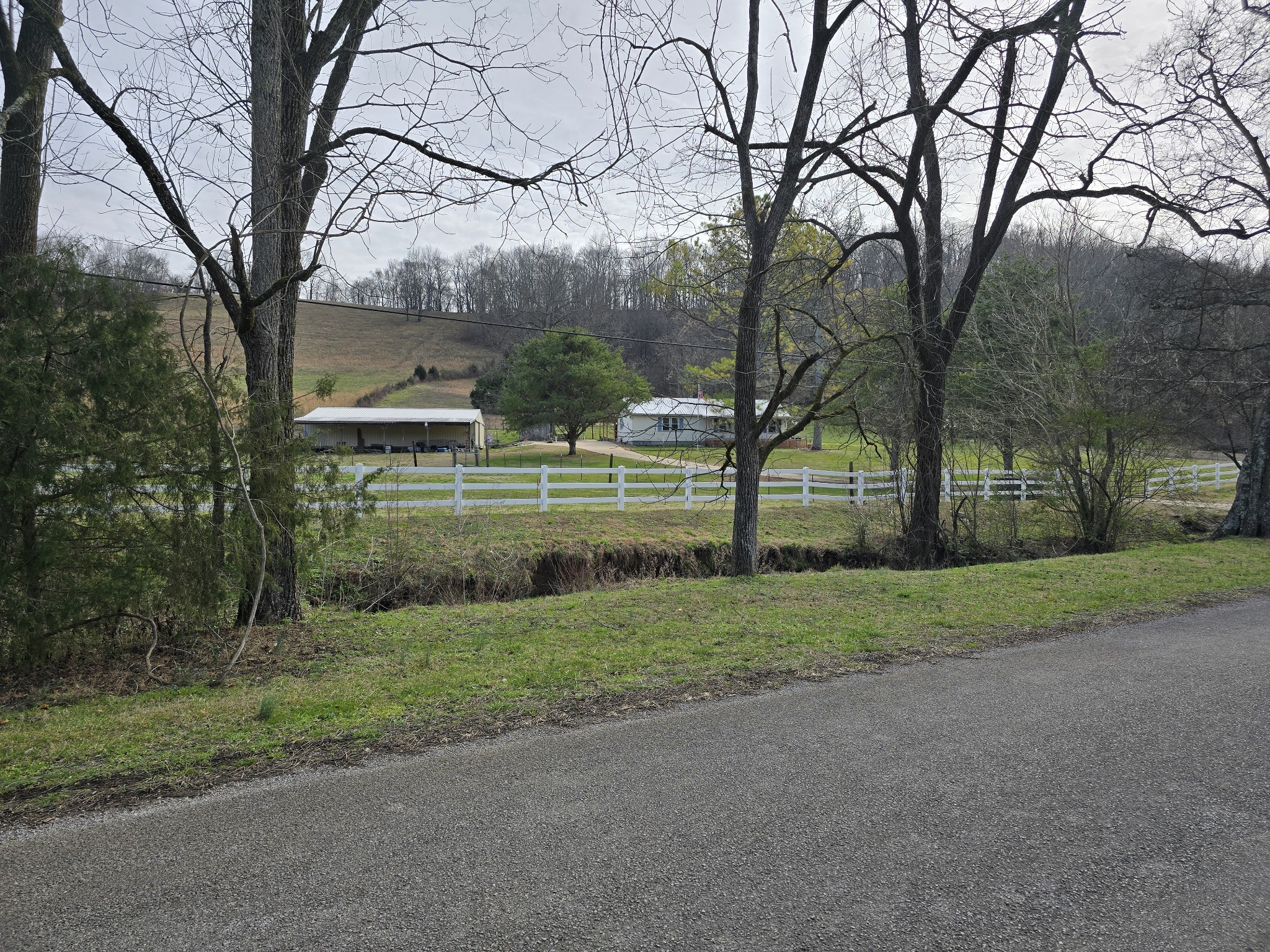 315 Loyd Rd Property Photo