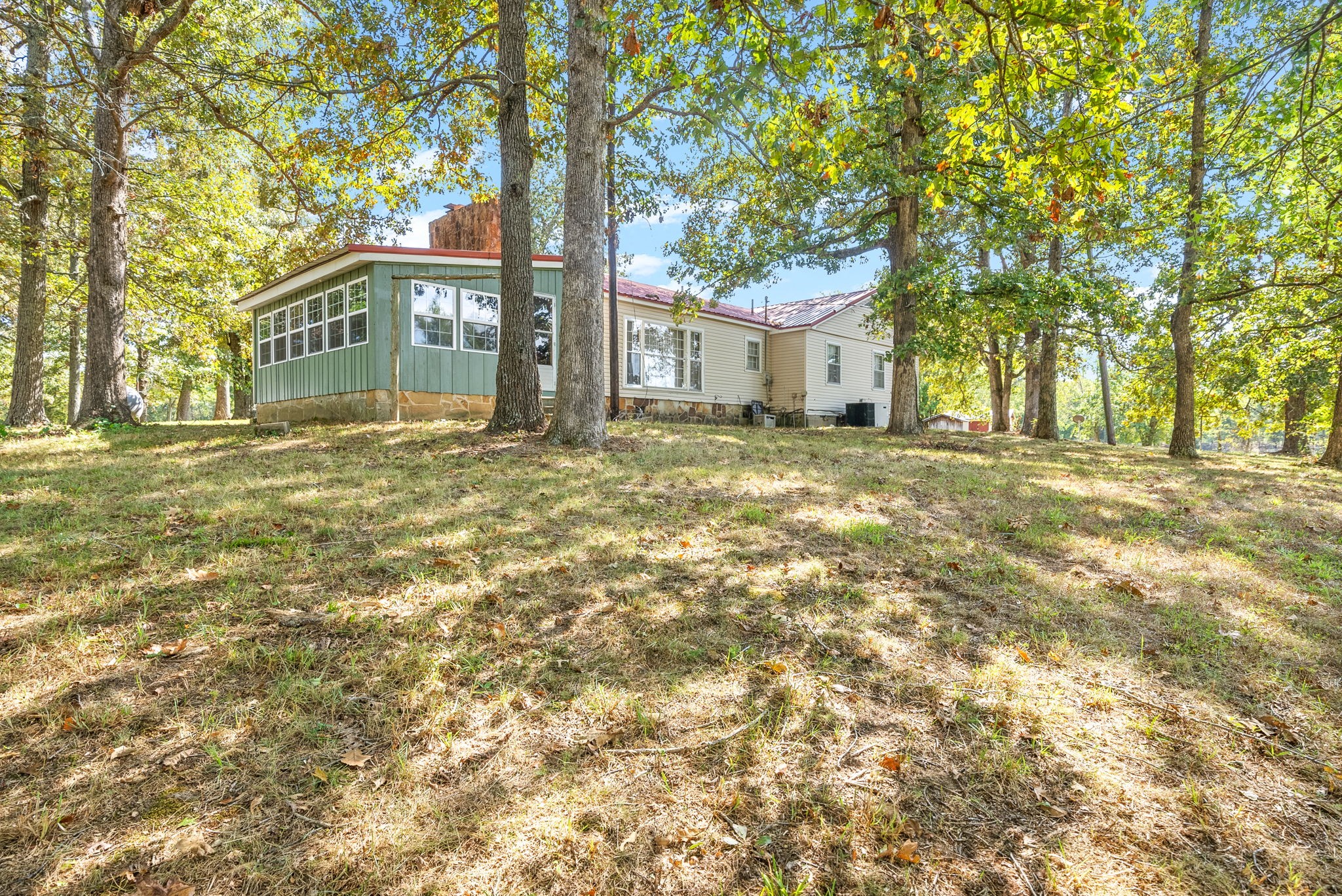 11750 S Madisonville Rd Property Photo 6