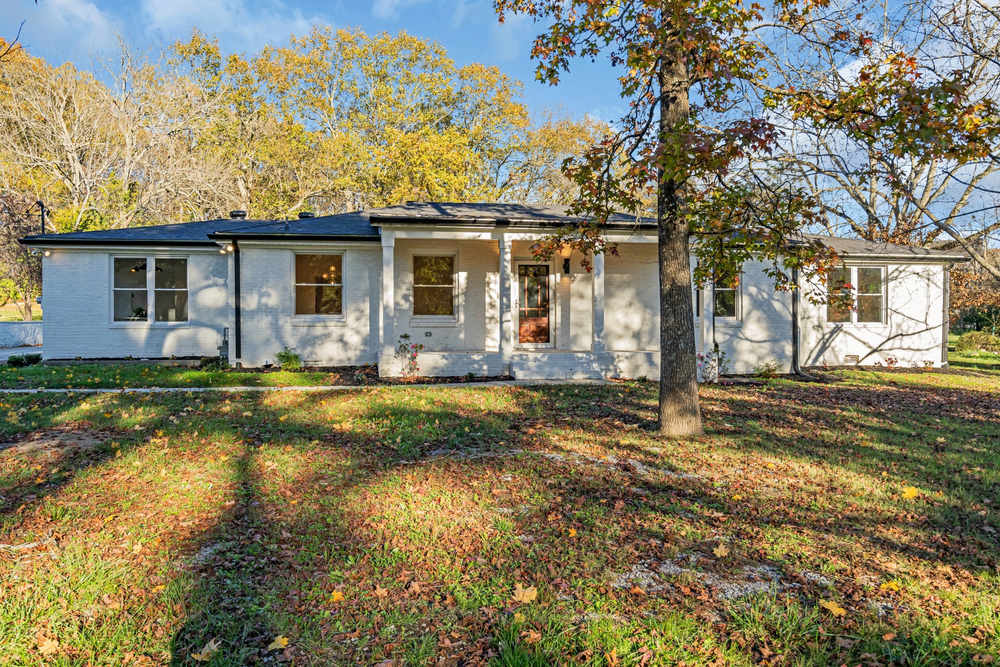 818 Bresslyn Rd Property Photo 4