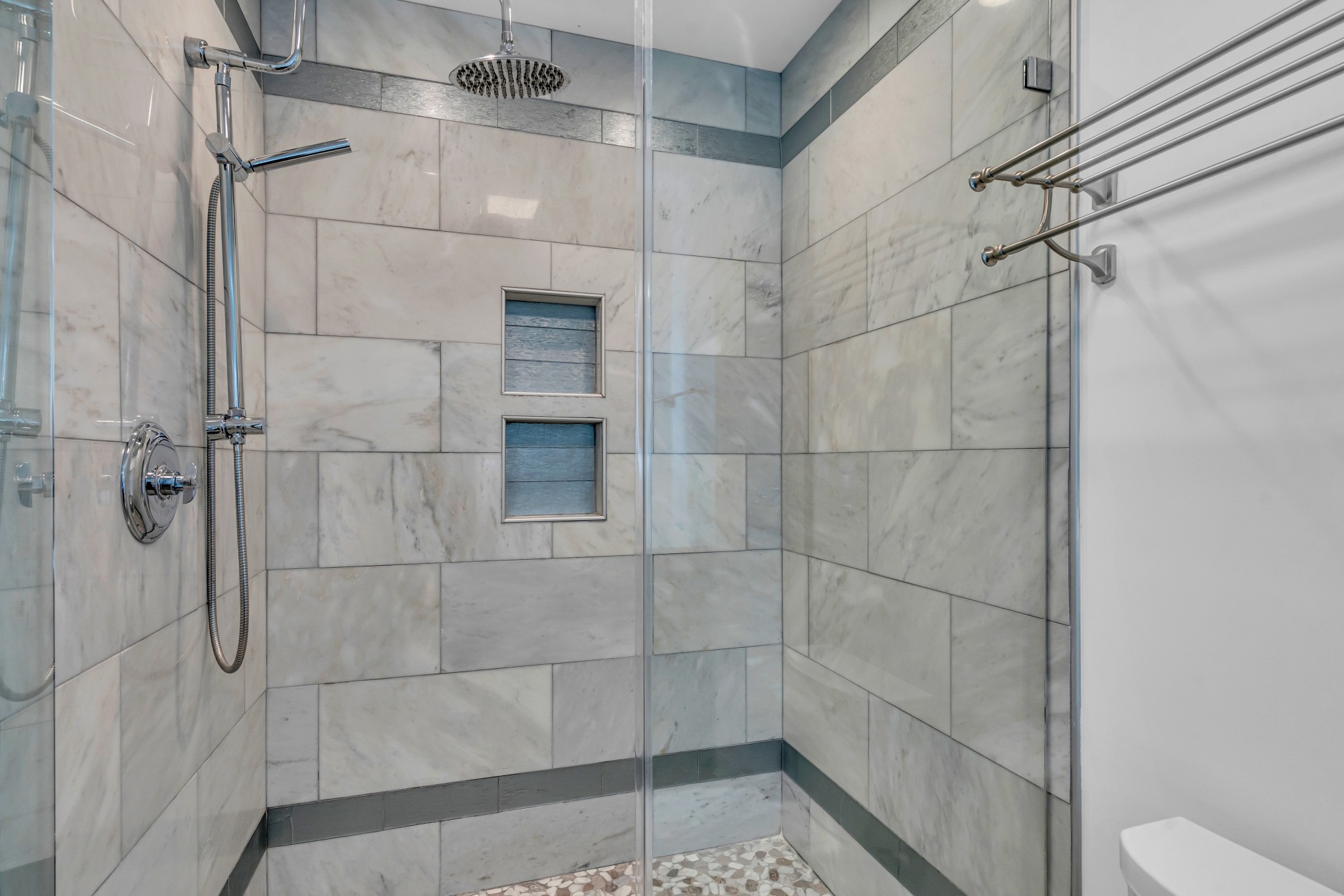 818 Bresslyn Rd Property Photo 31