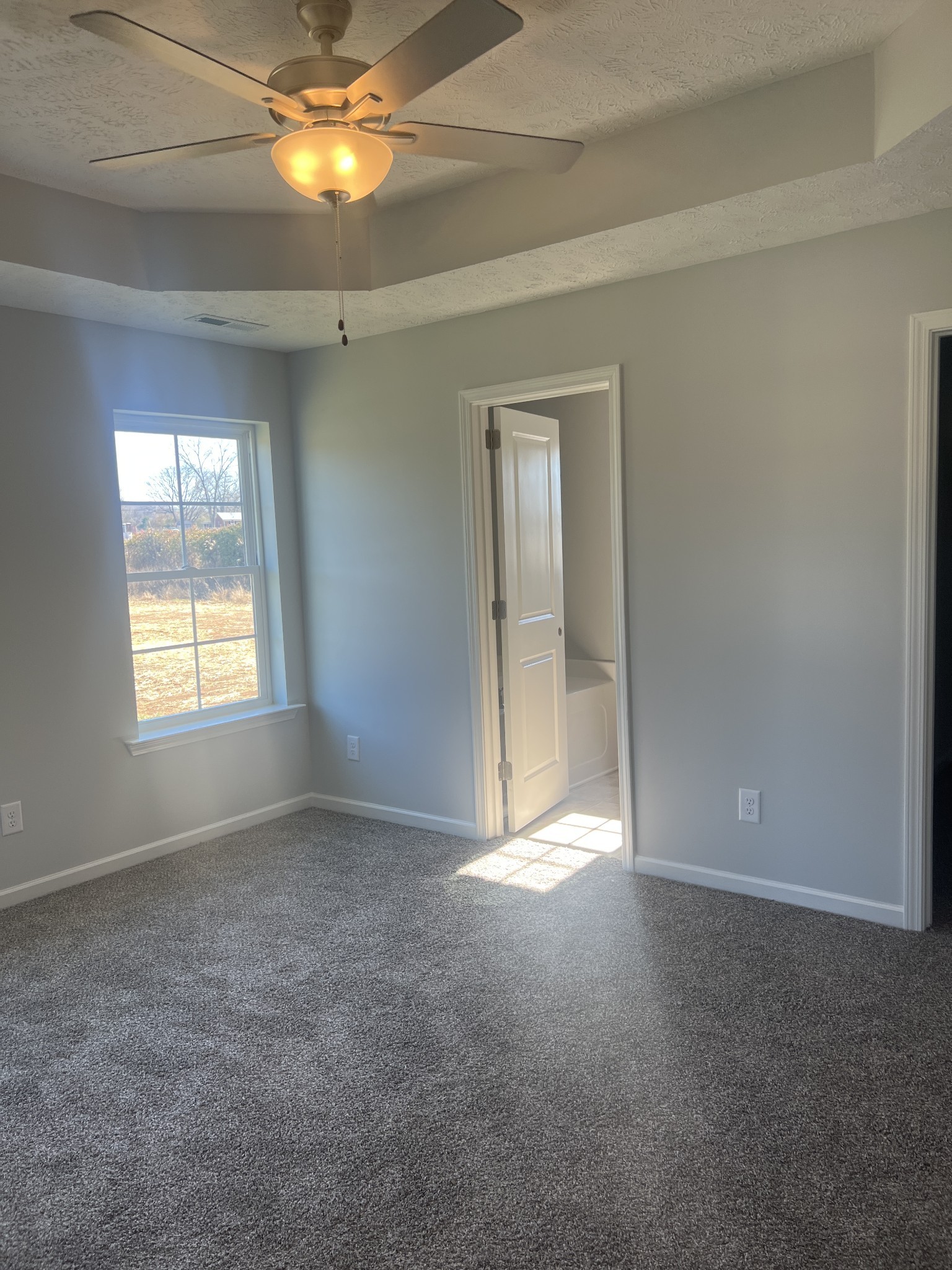 119 Hidden Circle Property Photo 8