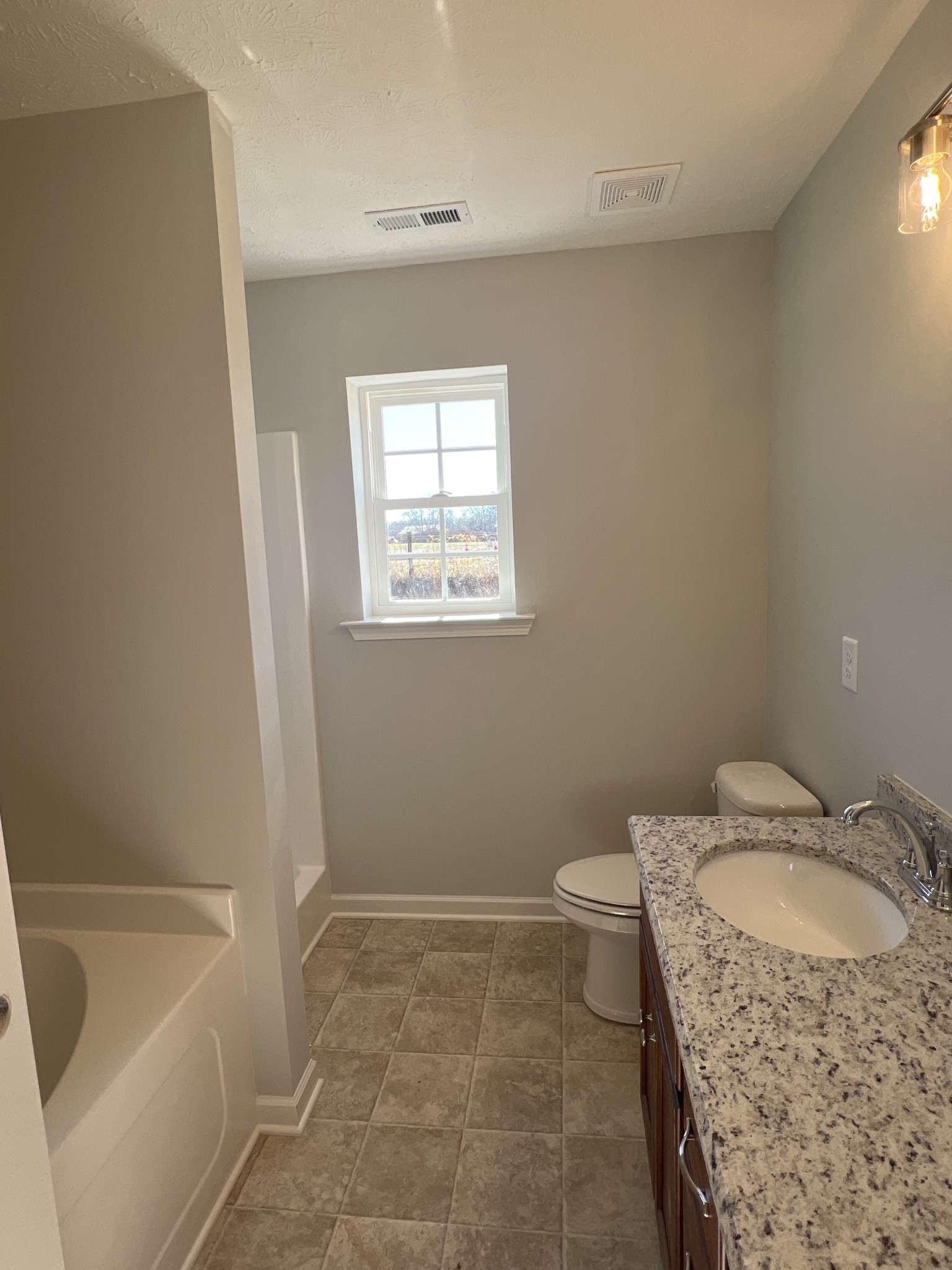 119 Hidden Circle Property Photo 9