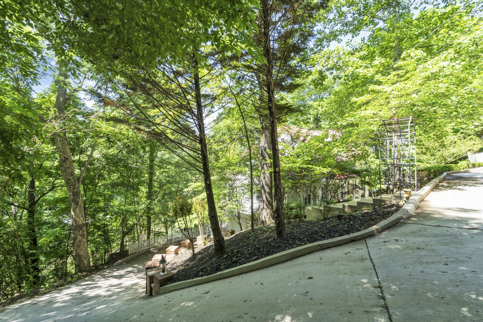 111 Chestnut St Property Photo 16