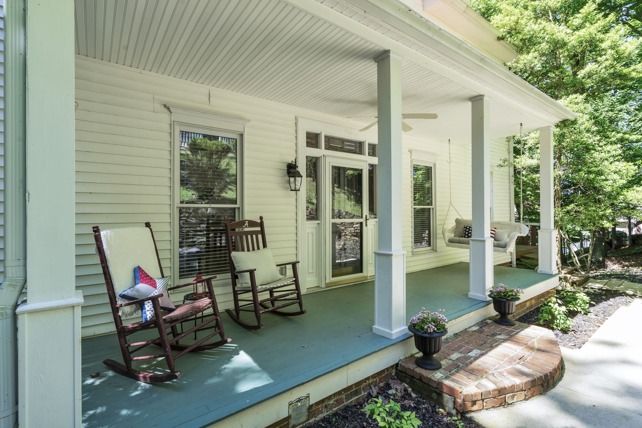 111 Chestnut St Property Photo 18