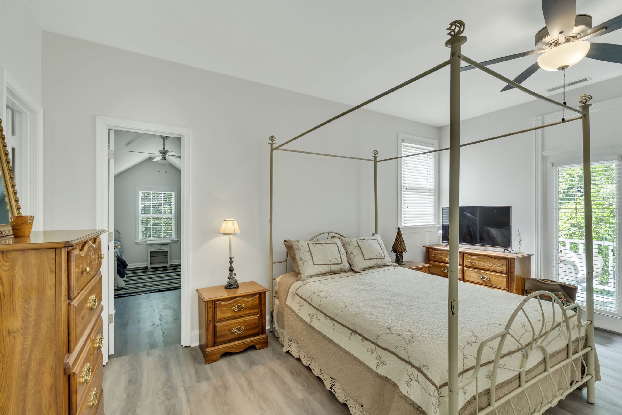 111 Chestnut St Property Photo 35