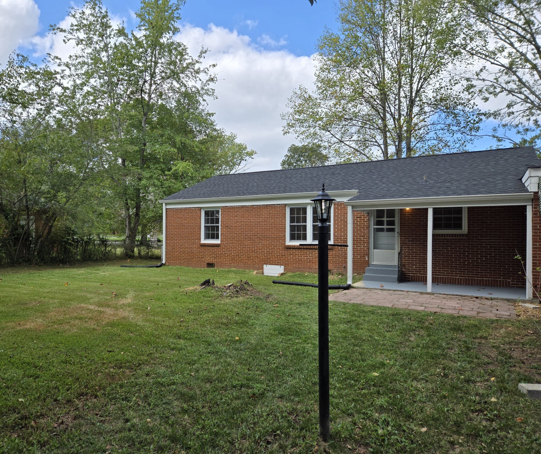 704 Davis St Property Photo 26
