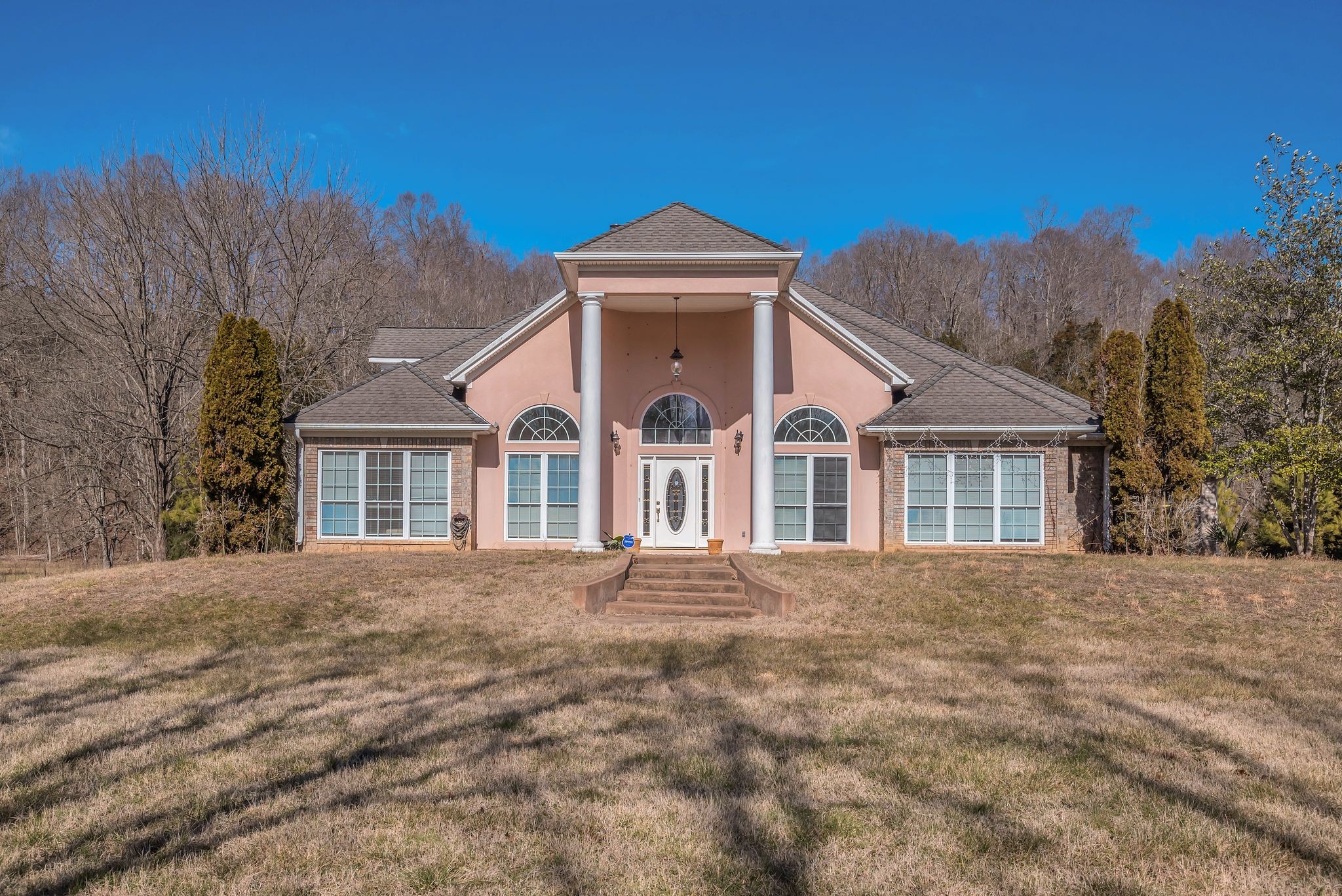 5322 Huffman Road Property Photo 1