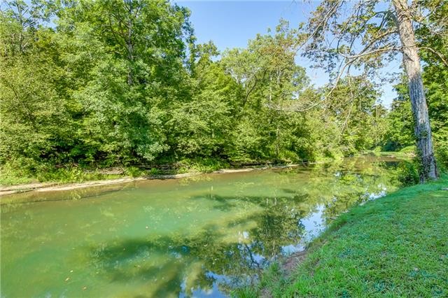 5322 Huffman Road Property Photo 3