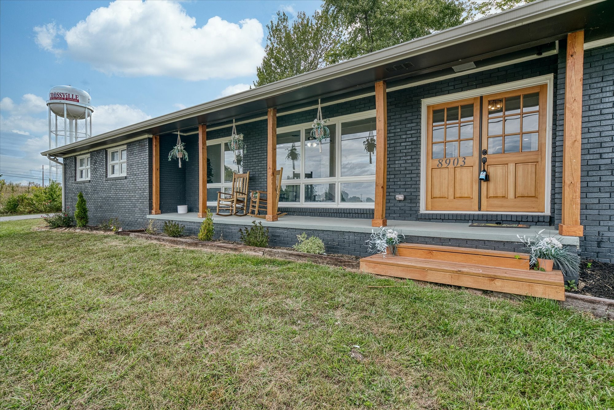 8903 Hwy 127, N Property Photo 3