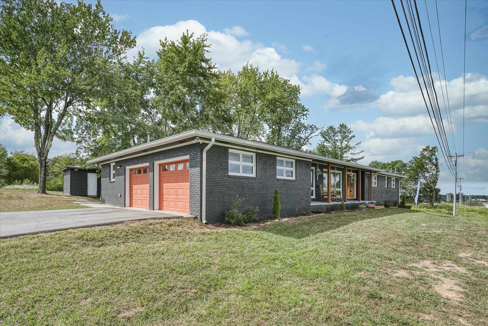 8903 Hwy 127, N Property Photo 4