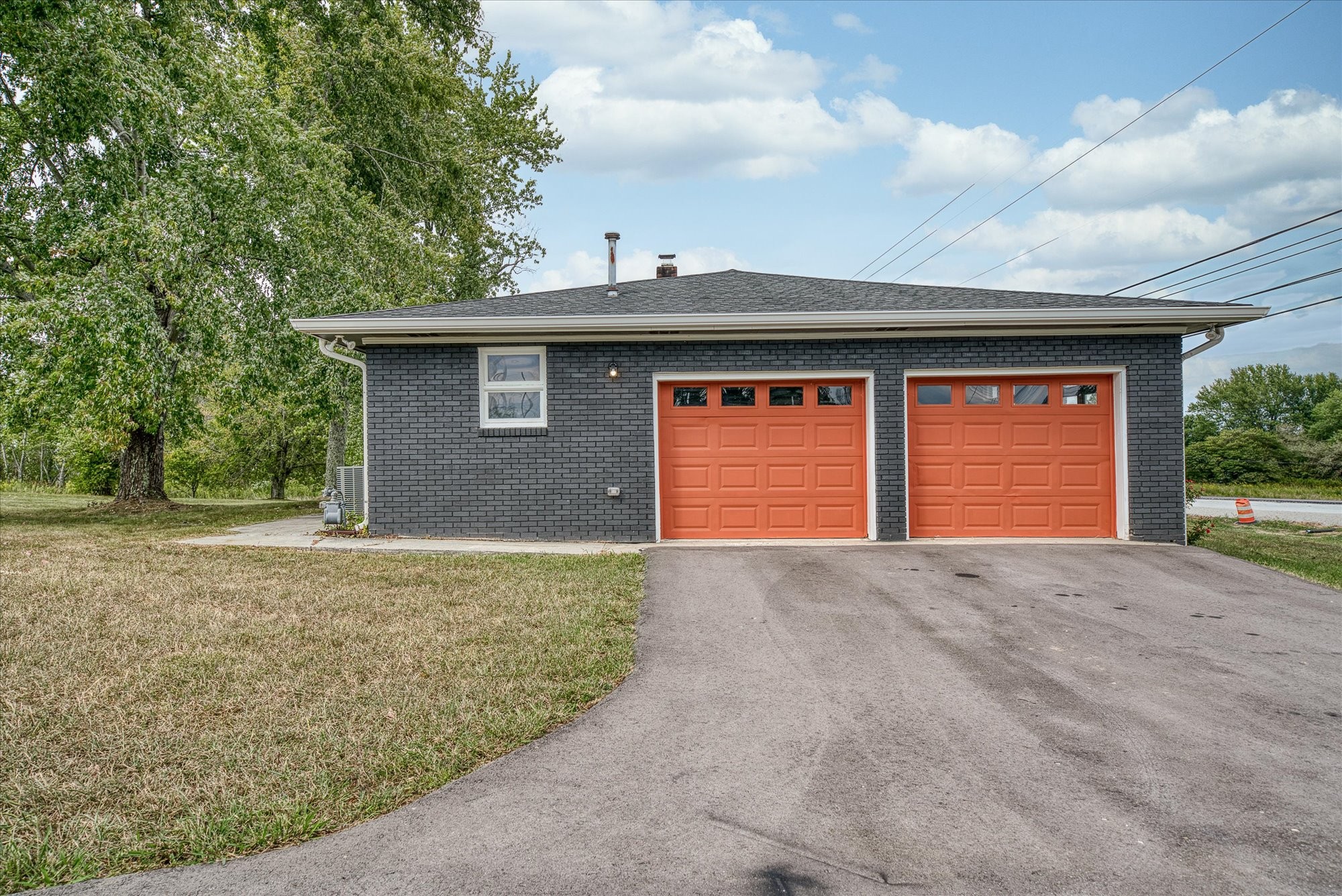 8903 Hwy 127, N Property Photo 5