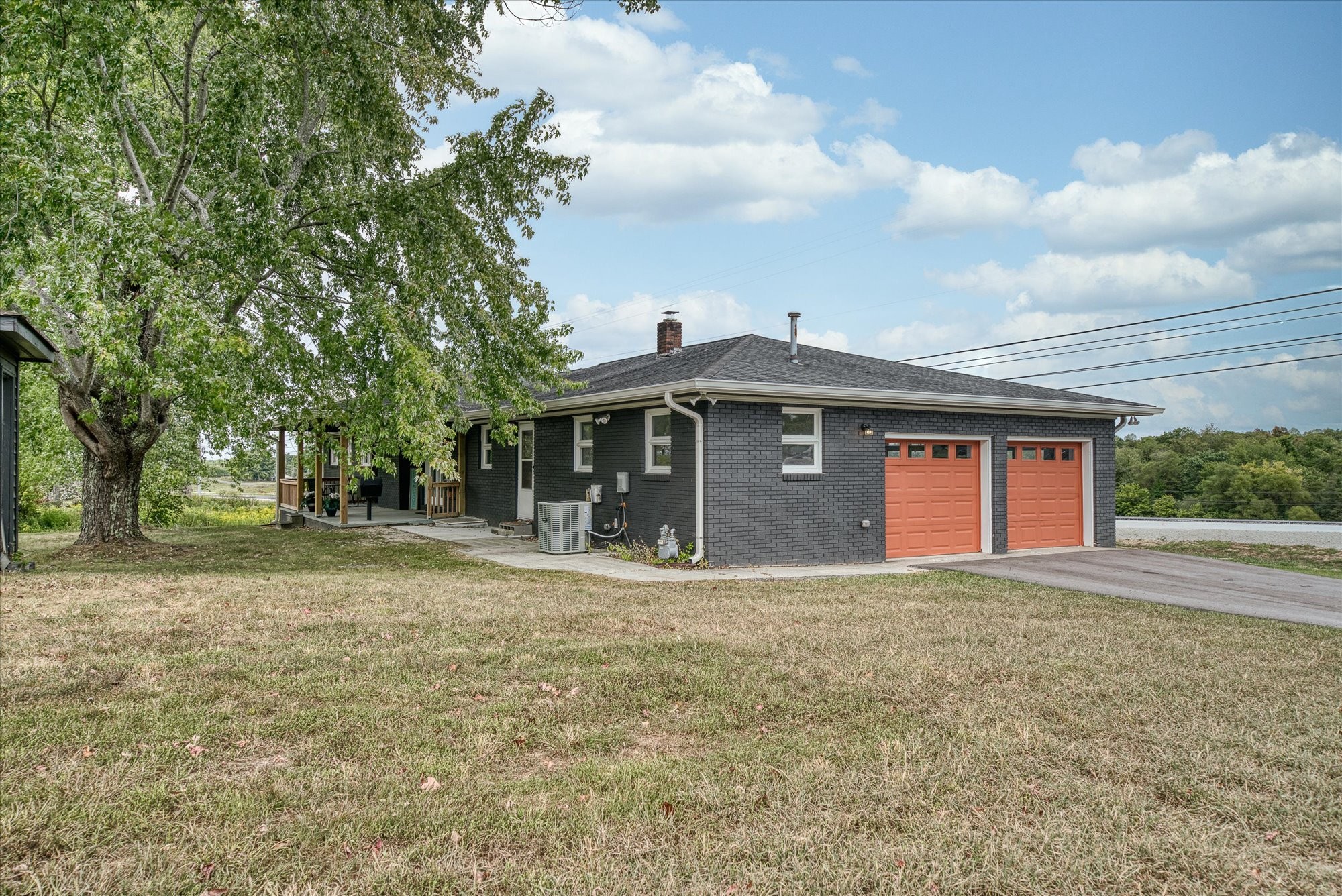8903 Hwy 127, N Property Photo 7