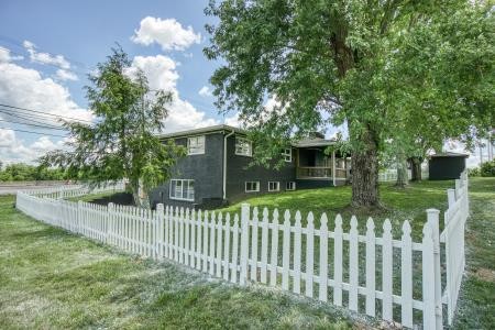 8903 Hwy 127, N Property Photo 9
