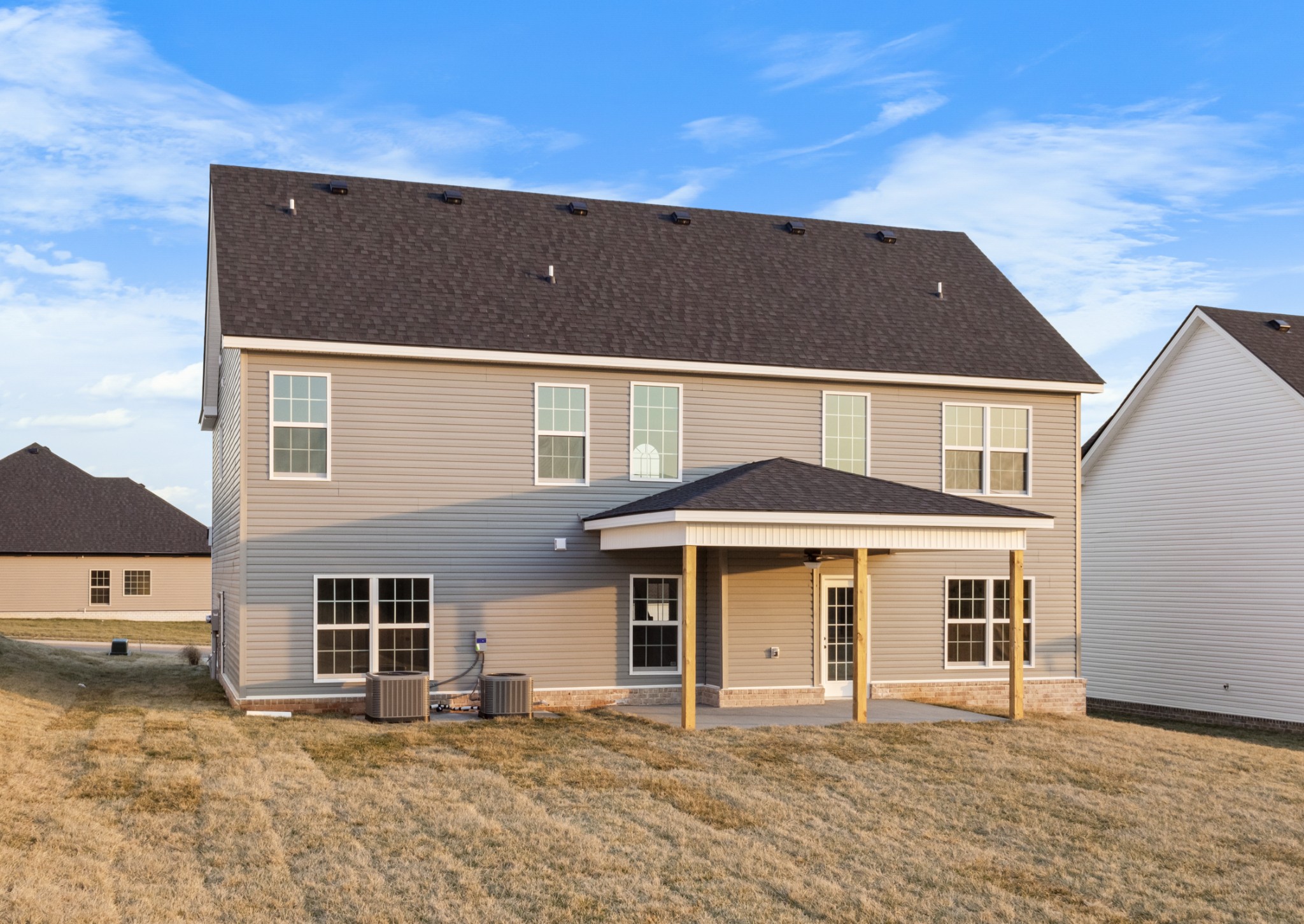 606 Kinross Dr Property Photo 45