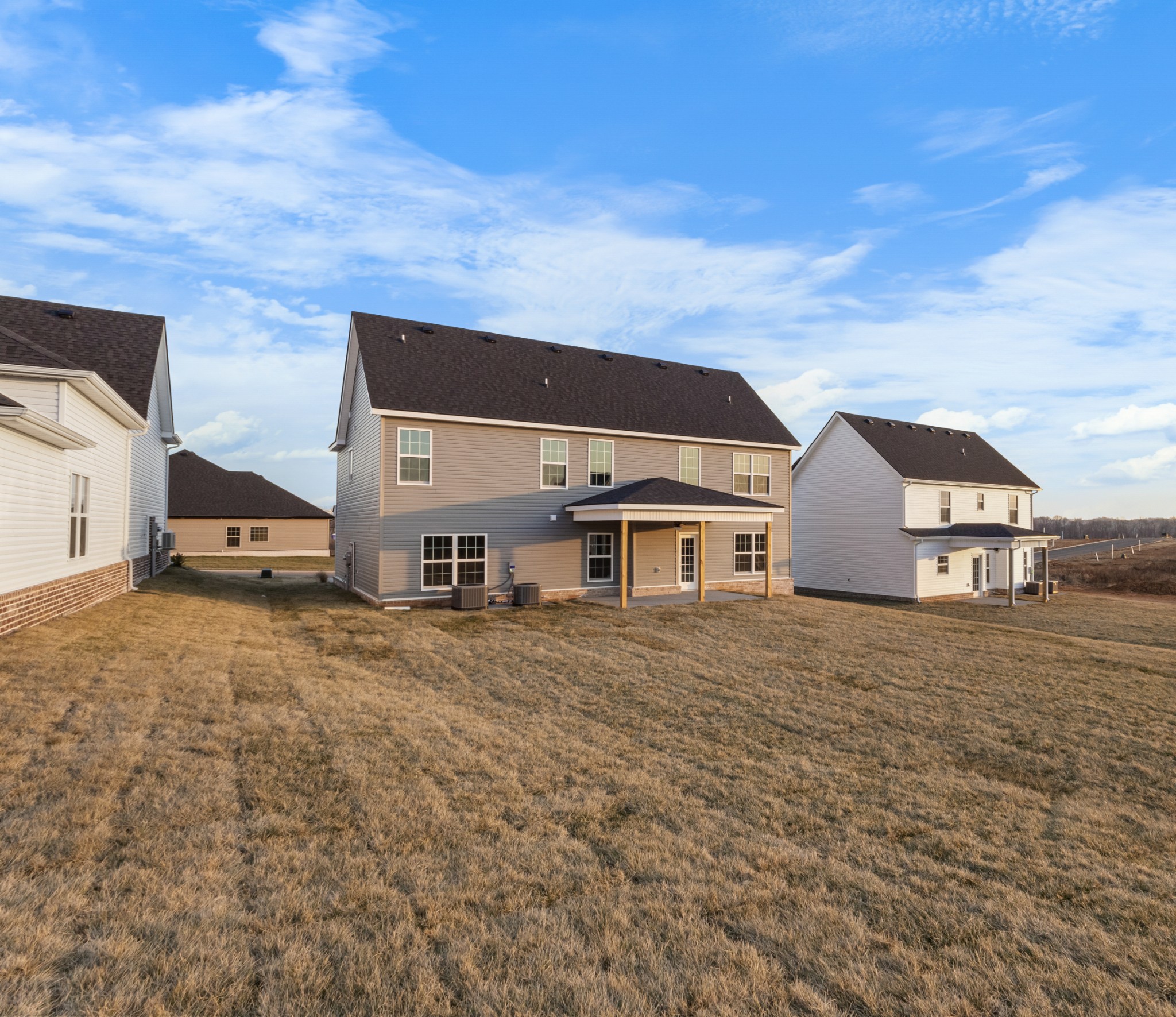 606 Kinross Dr Property Photo 46