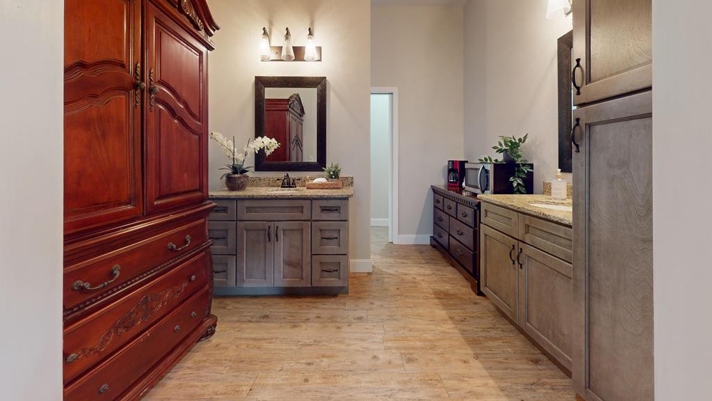 3075 Bennett Rd Property Photo 16