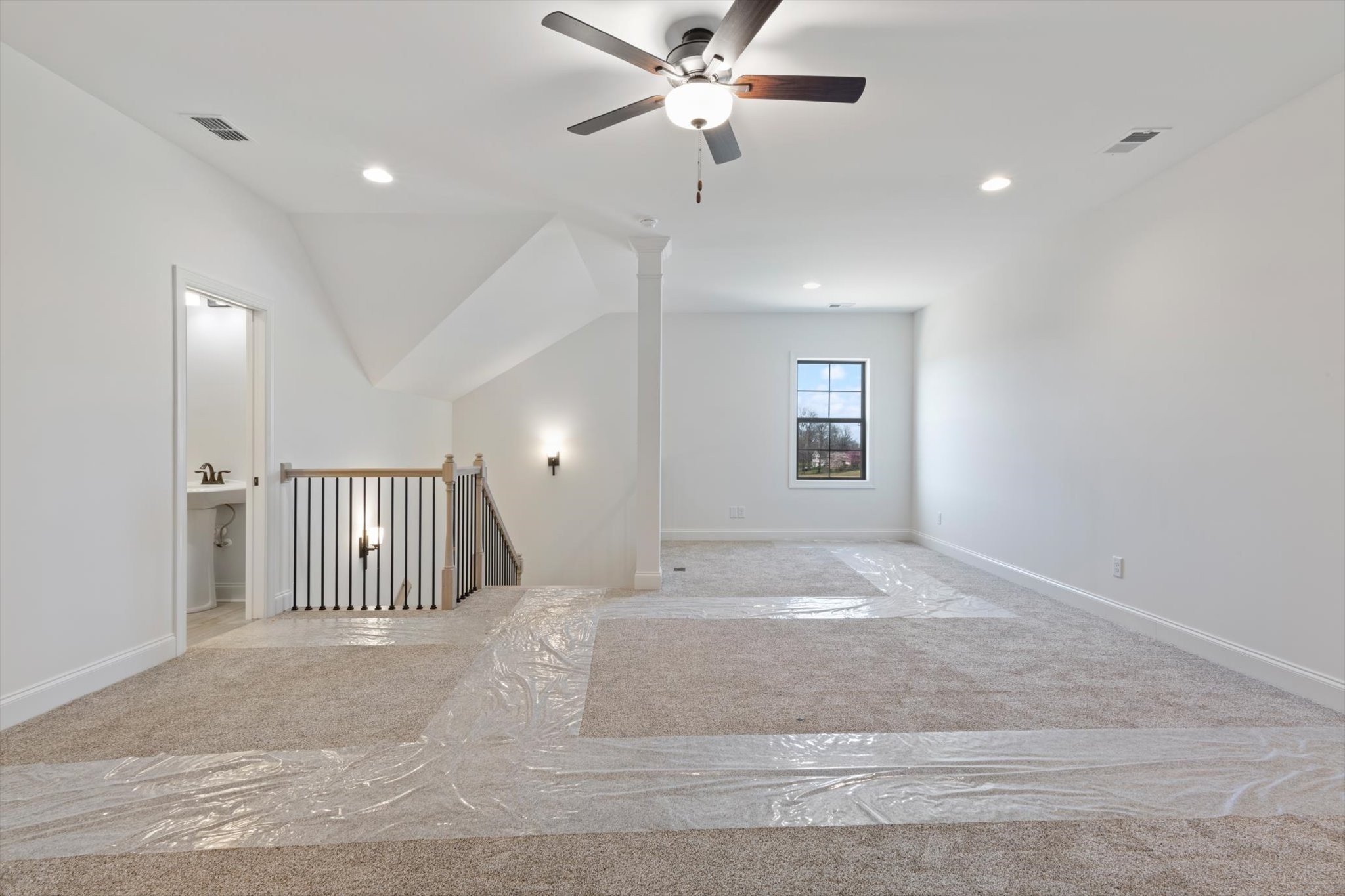477 W Foxrun Property Photo 8