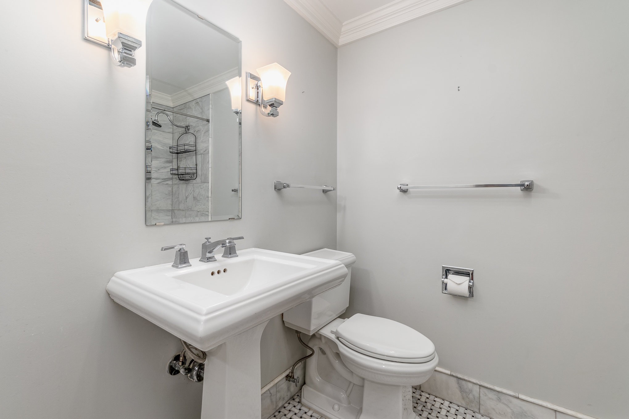 4215 Harding Pike Property Photo 14