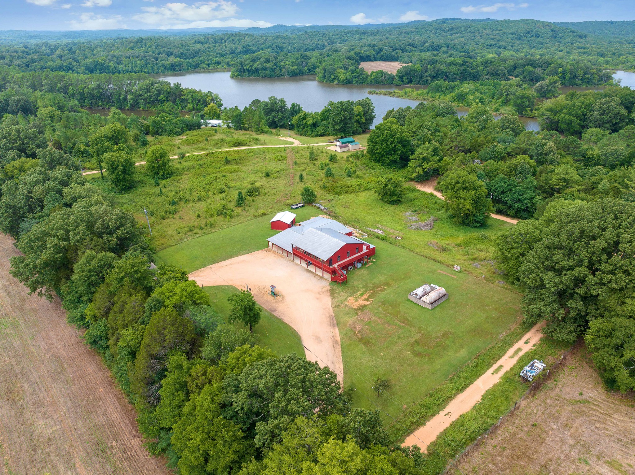 7386 Mount Carmel Rd Property Photo 1