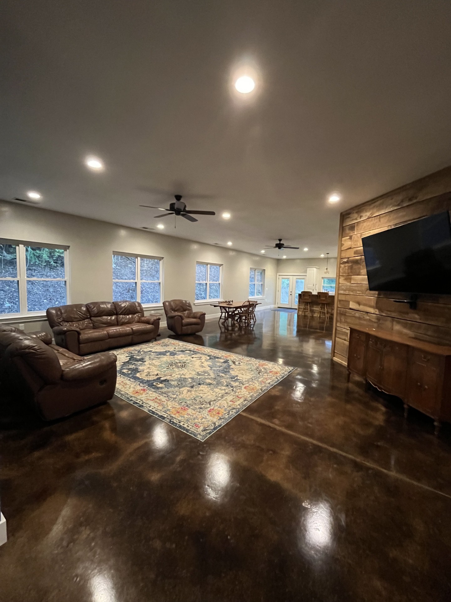379 Nickens Ln Property Photo 11