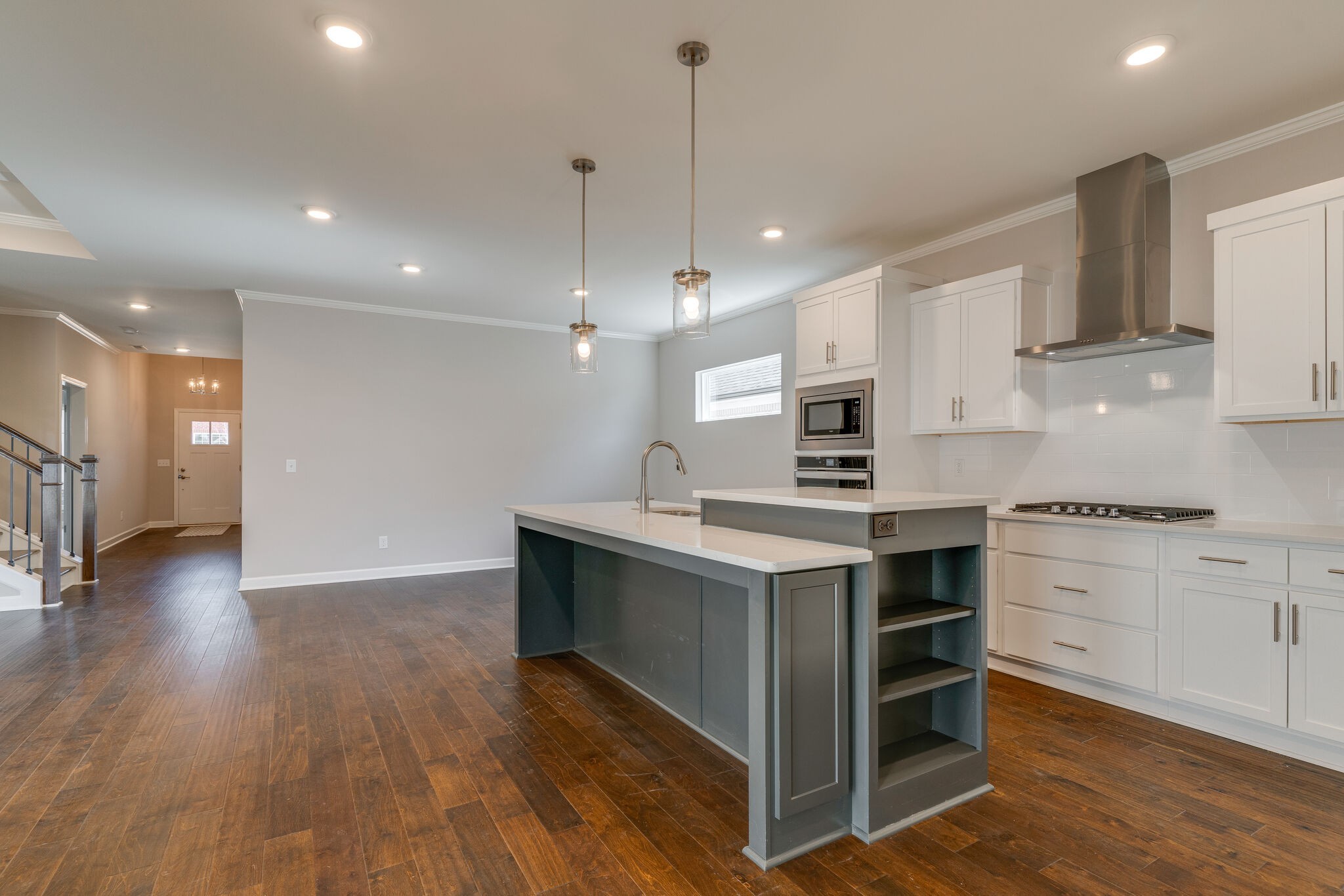 7207 Maddenwood Lane Property Photo 2