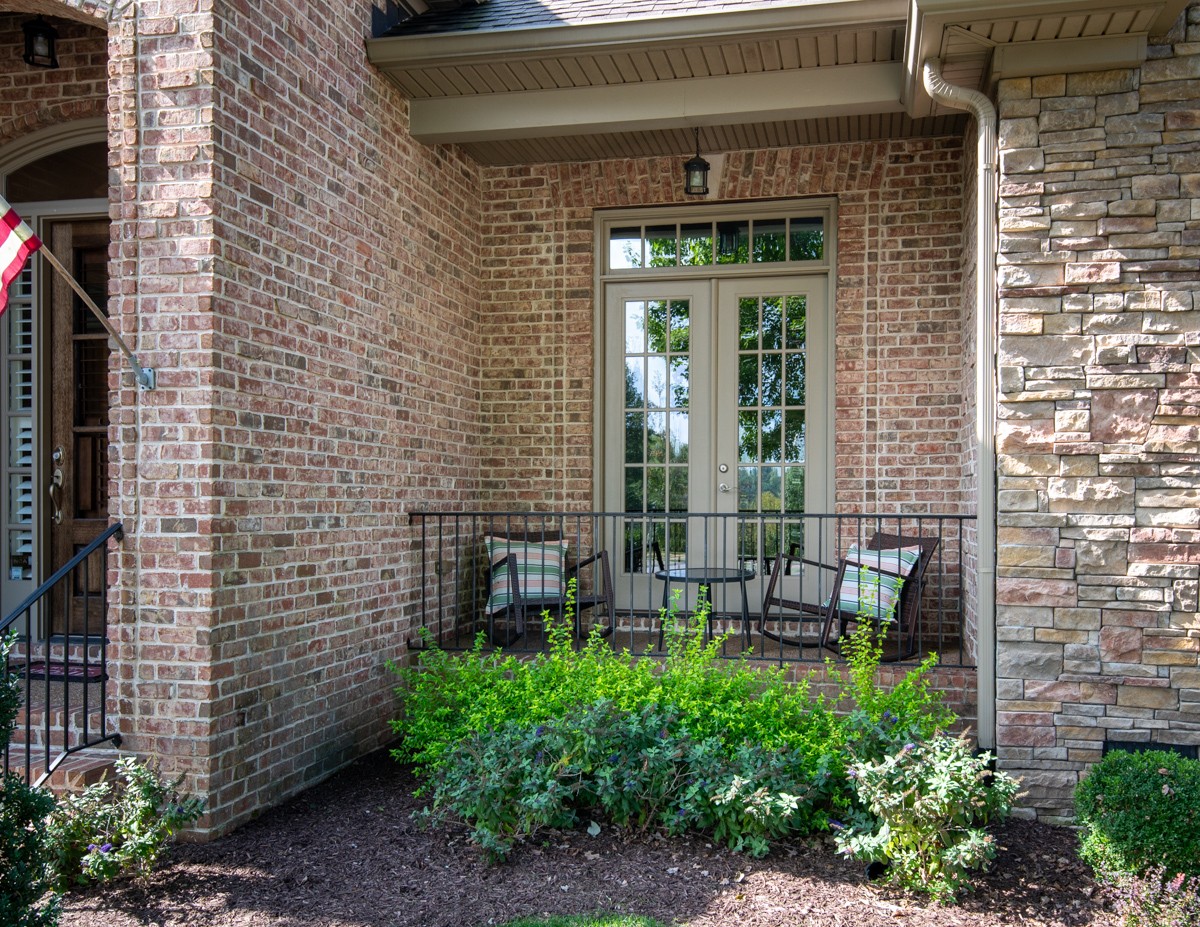 817 Plantation Way Property Photo 4