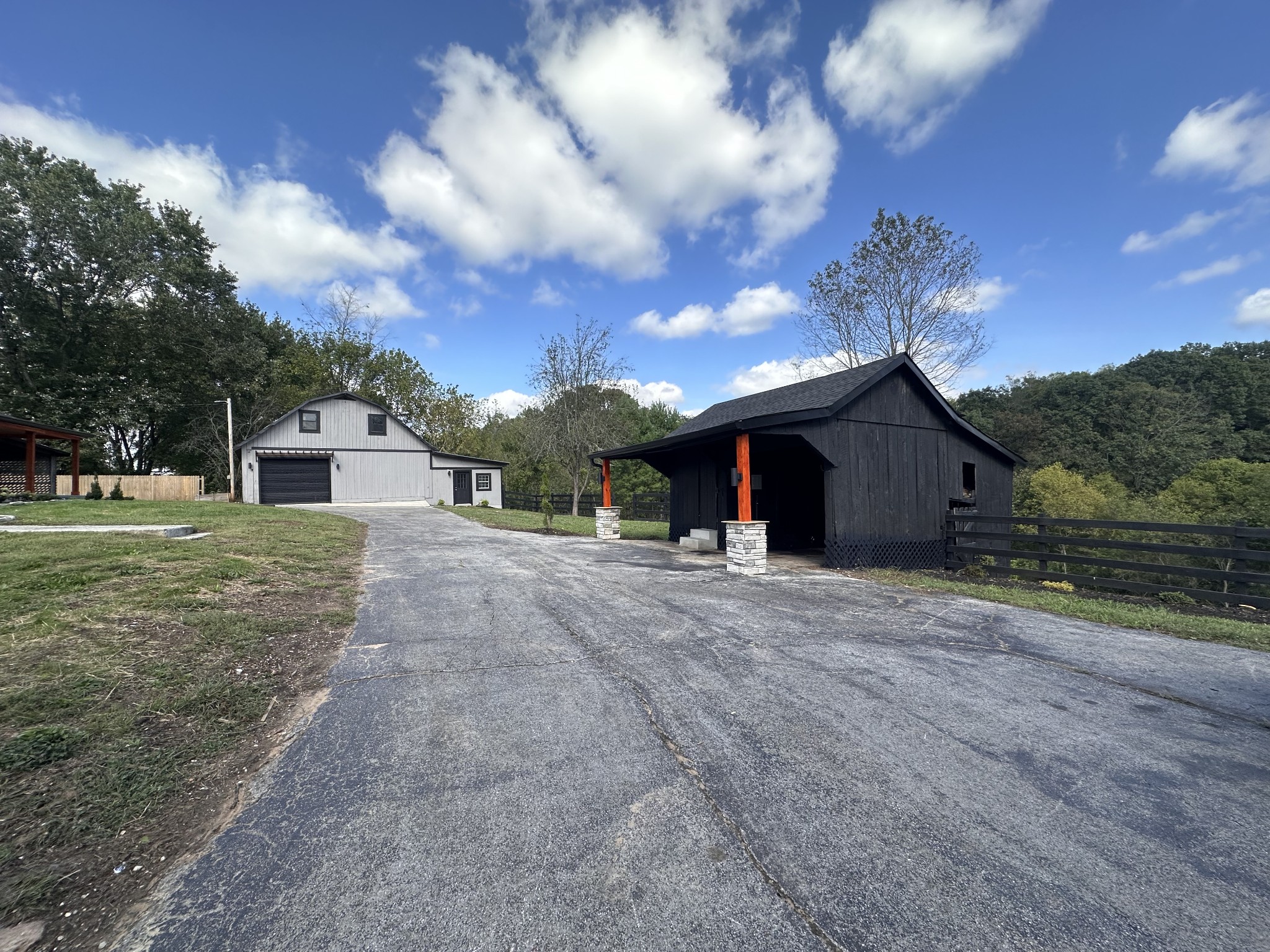 292 Quebeck Rd Property Photo 2