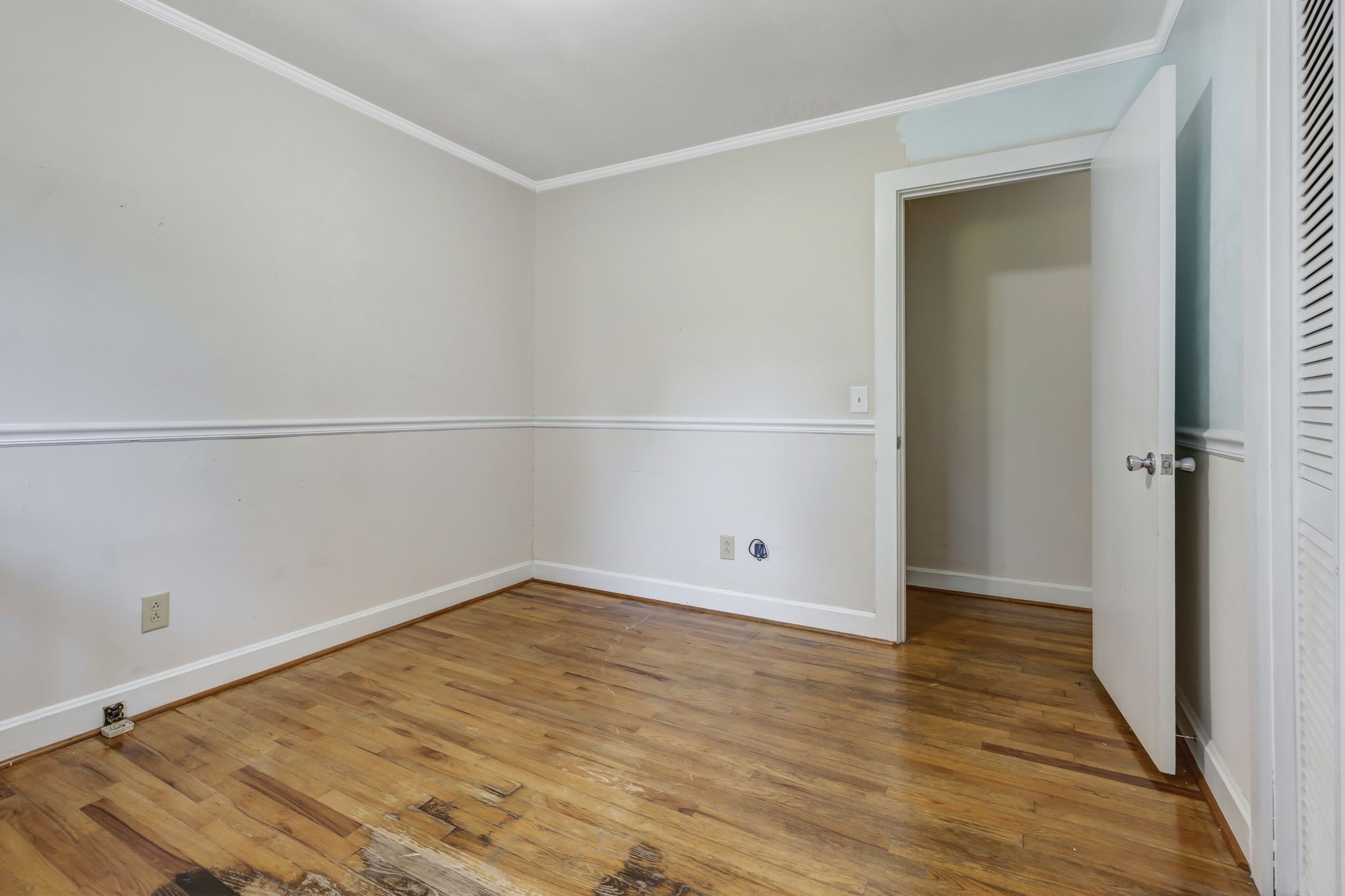 1616 Highway 130, E Property Photo 21