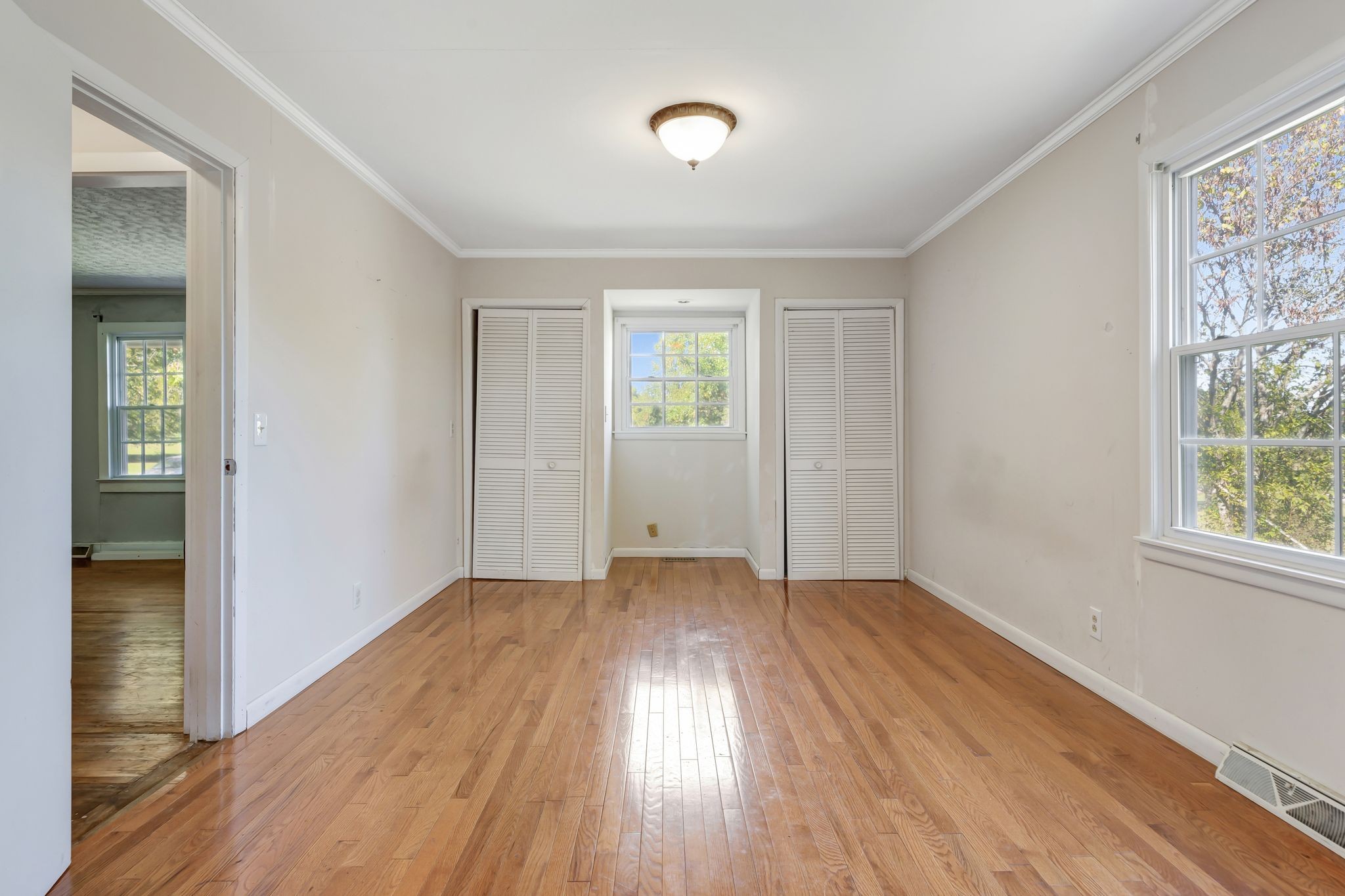 1616 Highway 130, E Property Photo 26