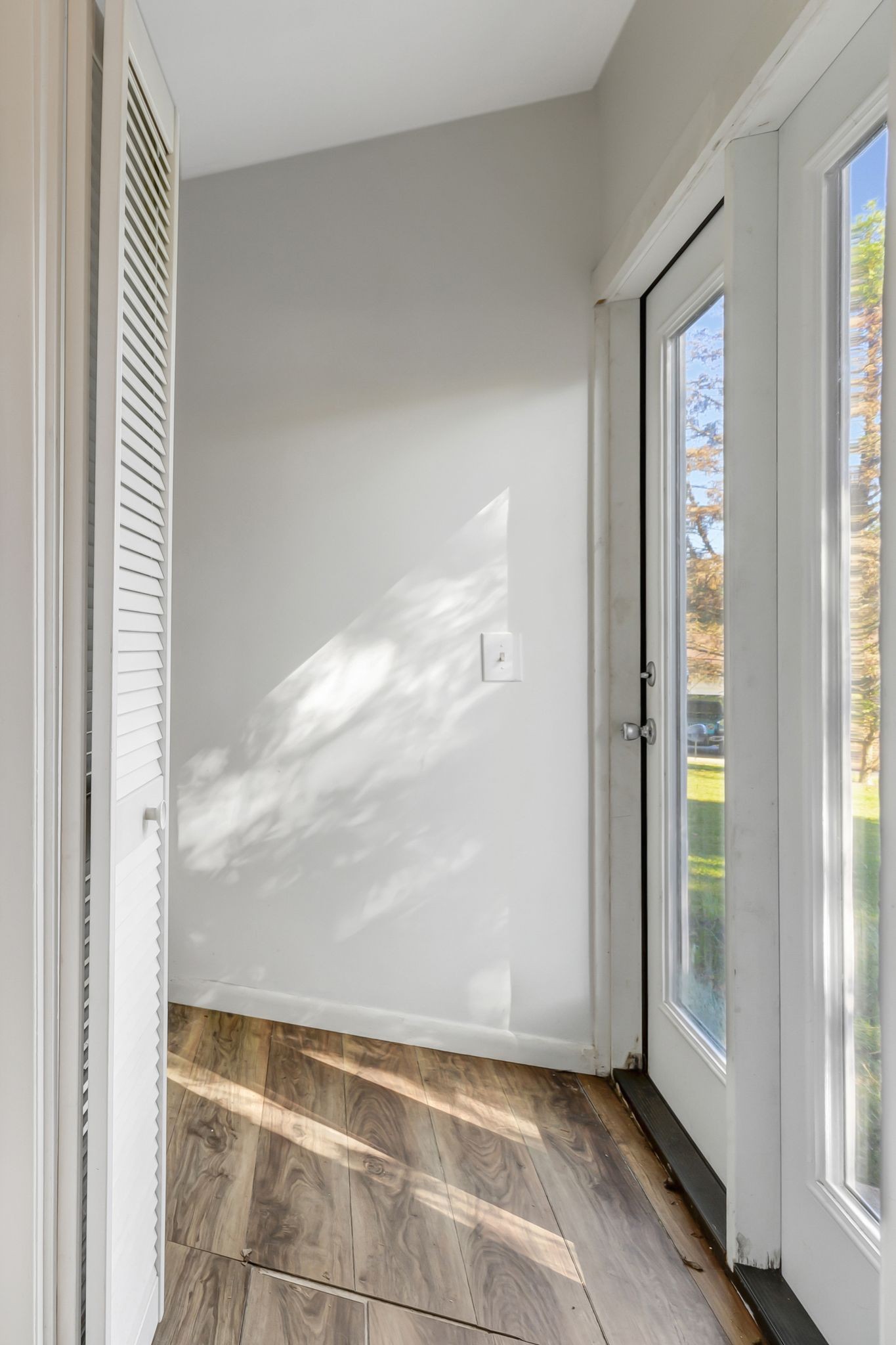 1616 Highway 130, E Property Photo 30