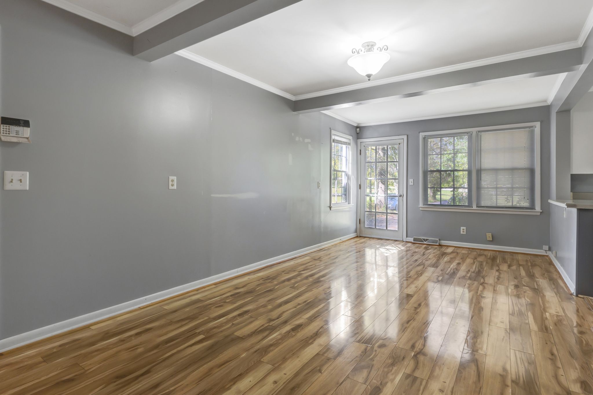 1616 Highway 130, E Property Photo 35