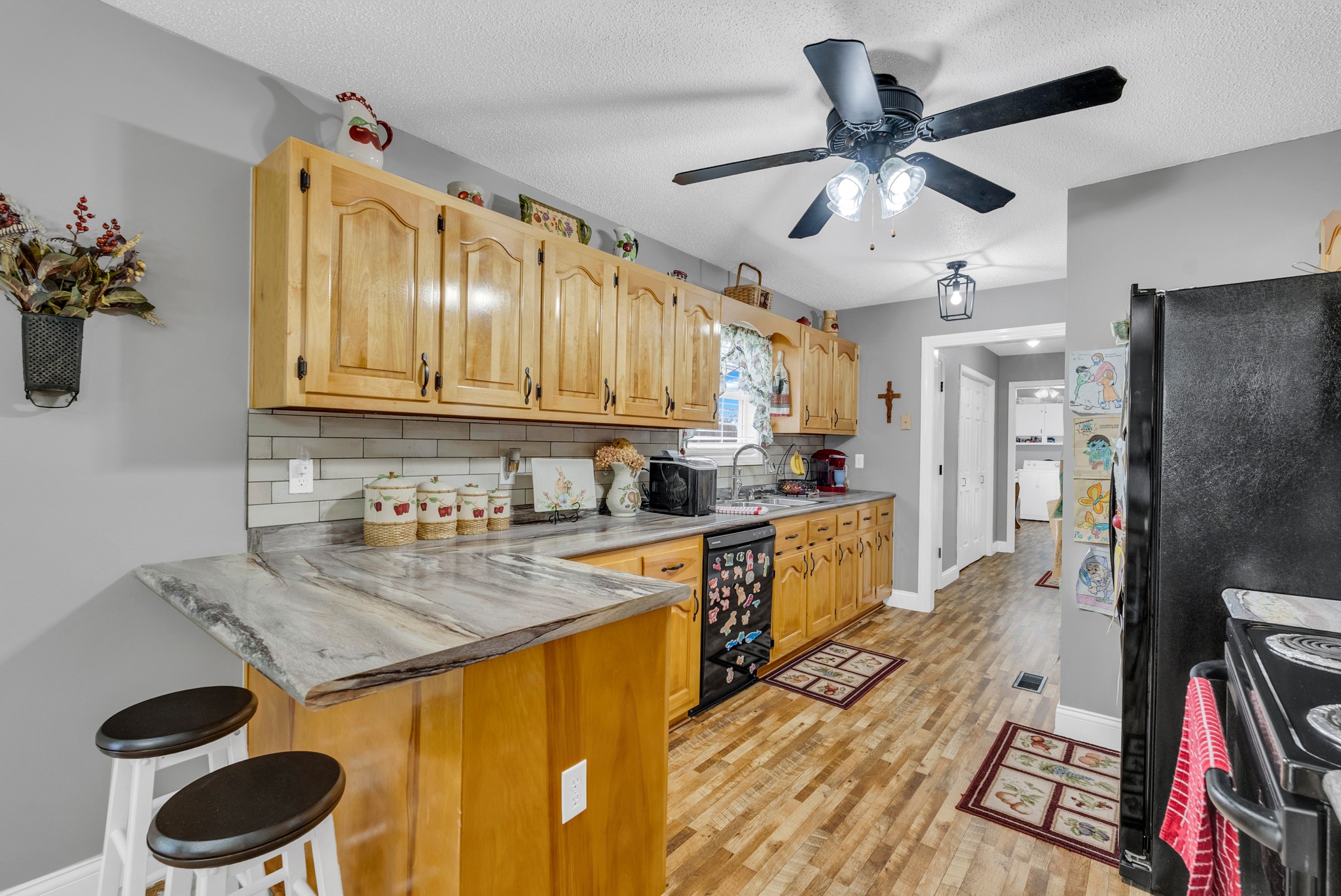 1461 Pennsylvania Ave Property Photo 22