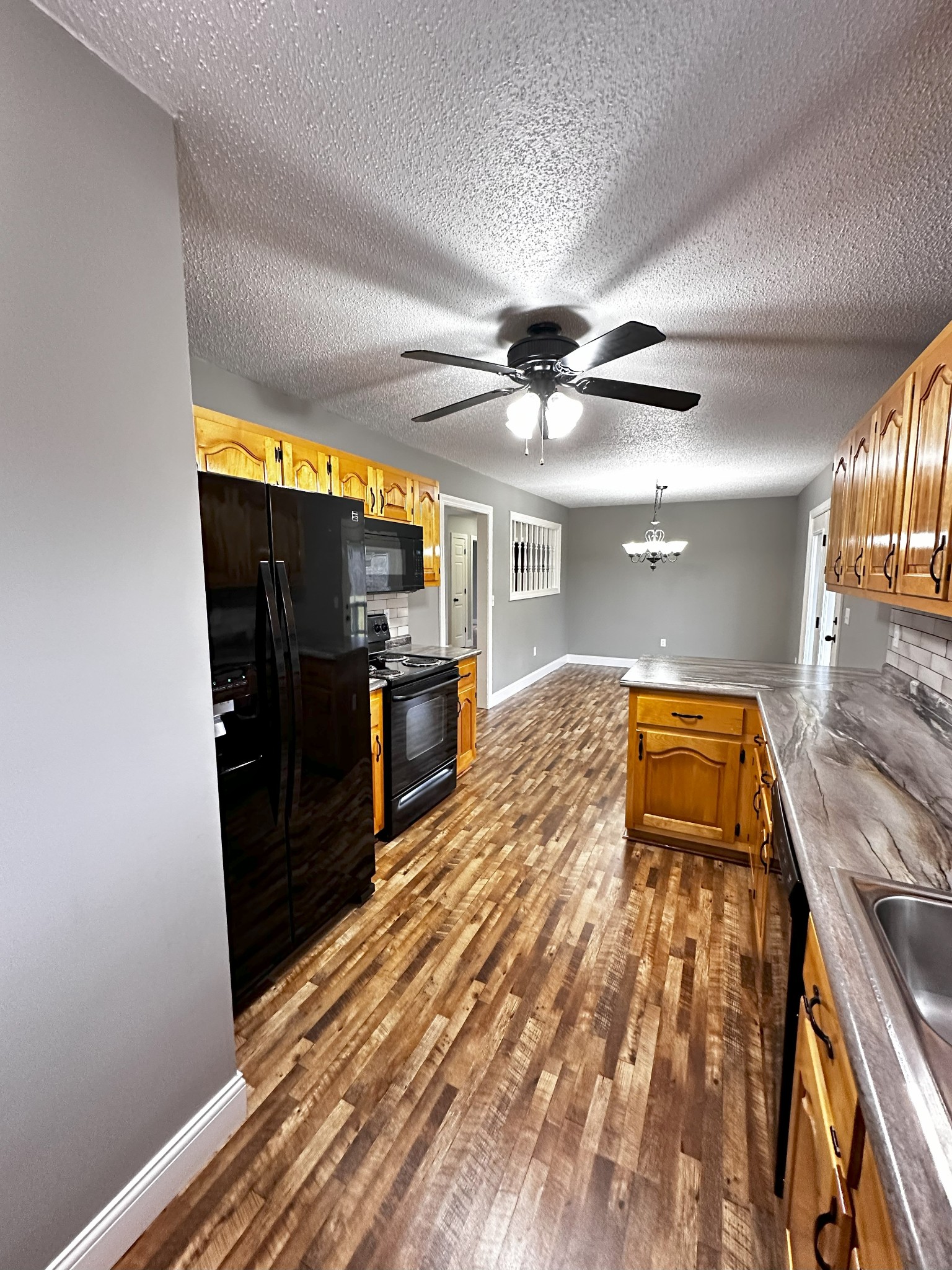 1461 Pennsylvania Ave Property Photo 64
