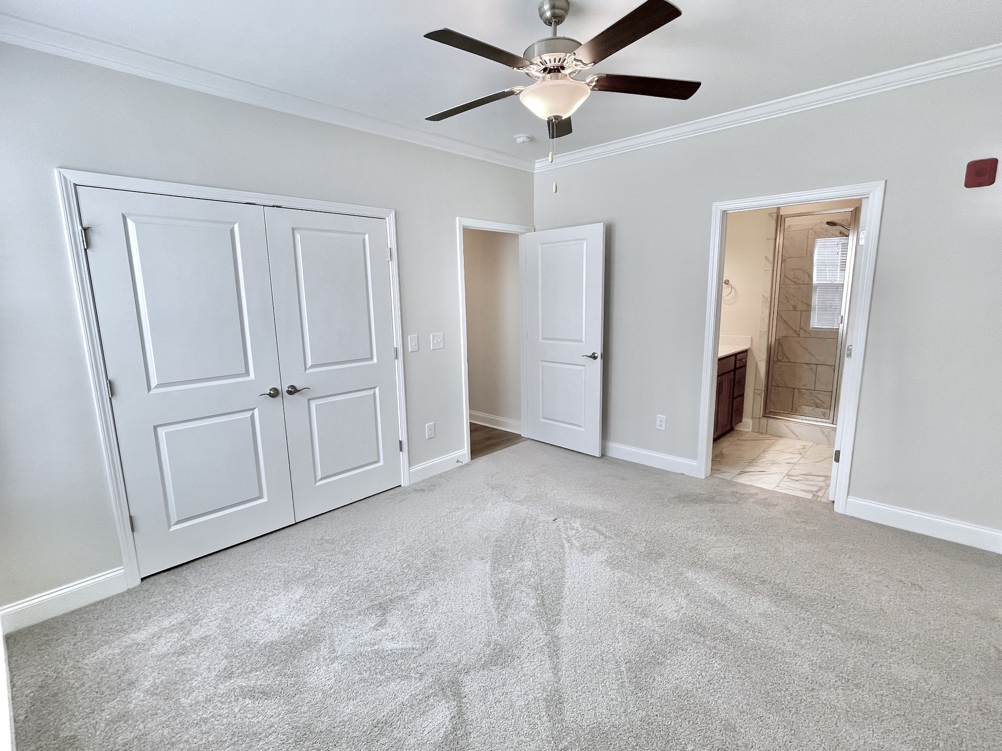 832 Goswell Dr Property Photo 42
