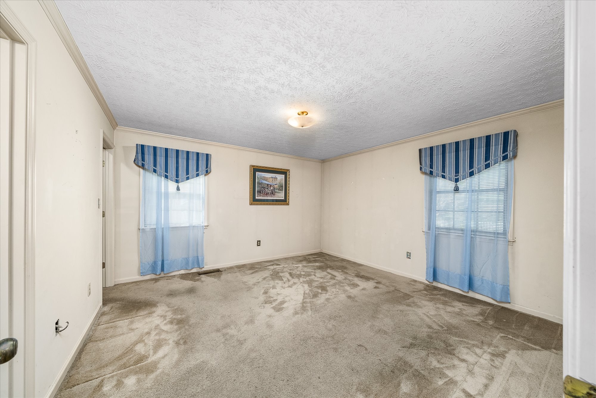 1645 Carriage Ln Property Photo 15