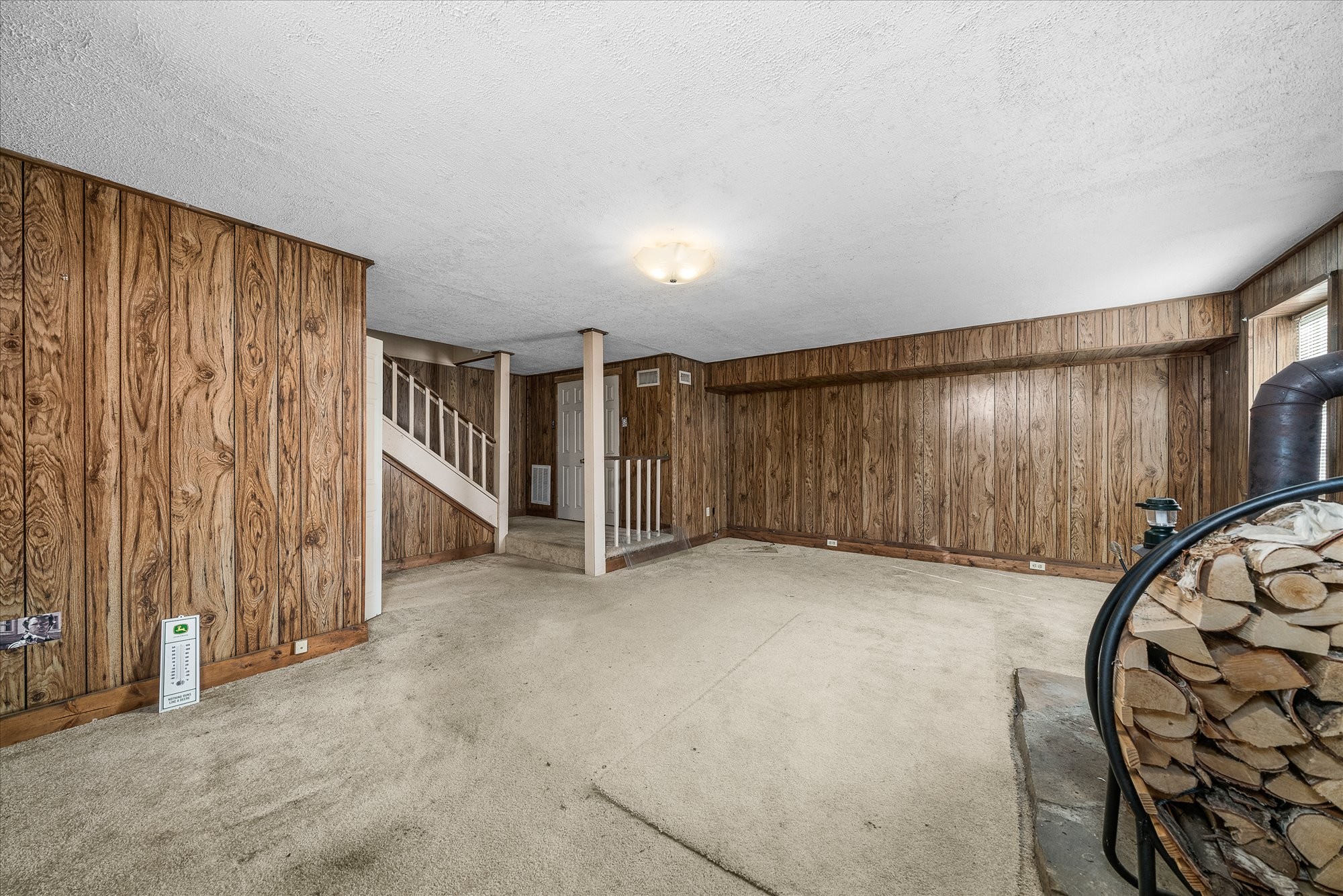 1645 Carriage Ln Property Photo 19