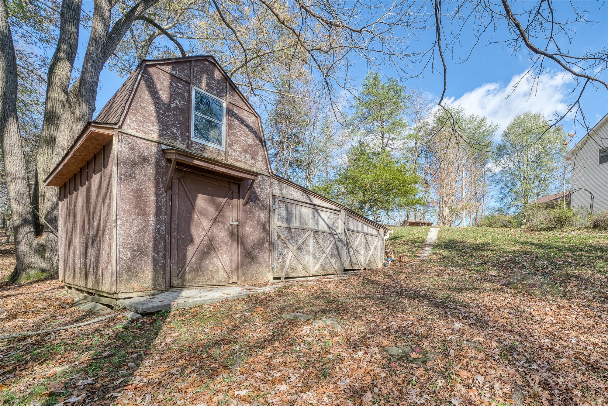 1645 Carriage Ln Property Photo 33