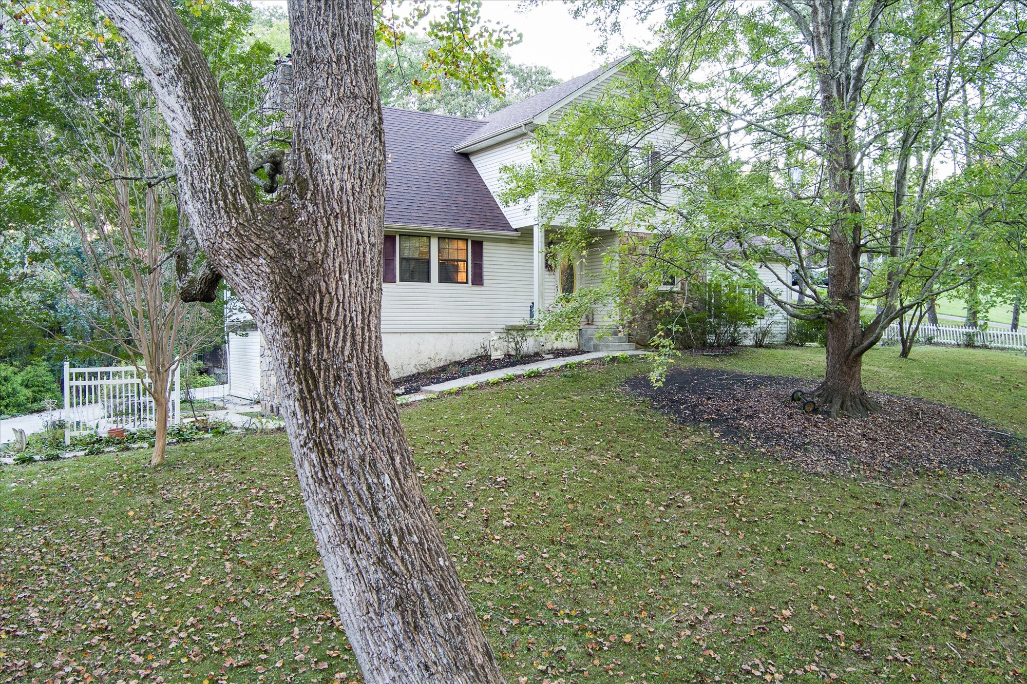 1645 Carriage Ln Property Photo 38