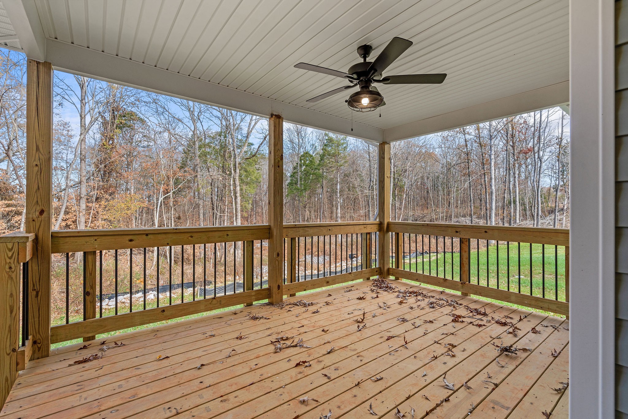 977 Andasia Way Property Photo 28
