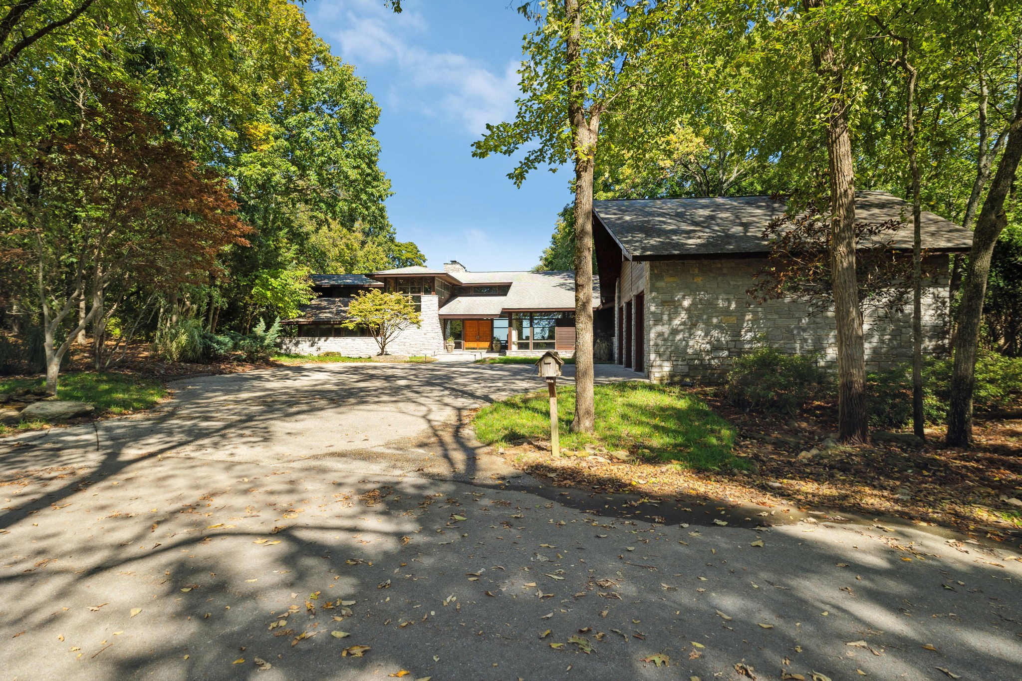 109 Jocelyn Hills Dr Property Photo 2